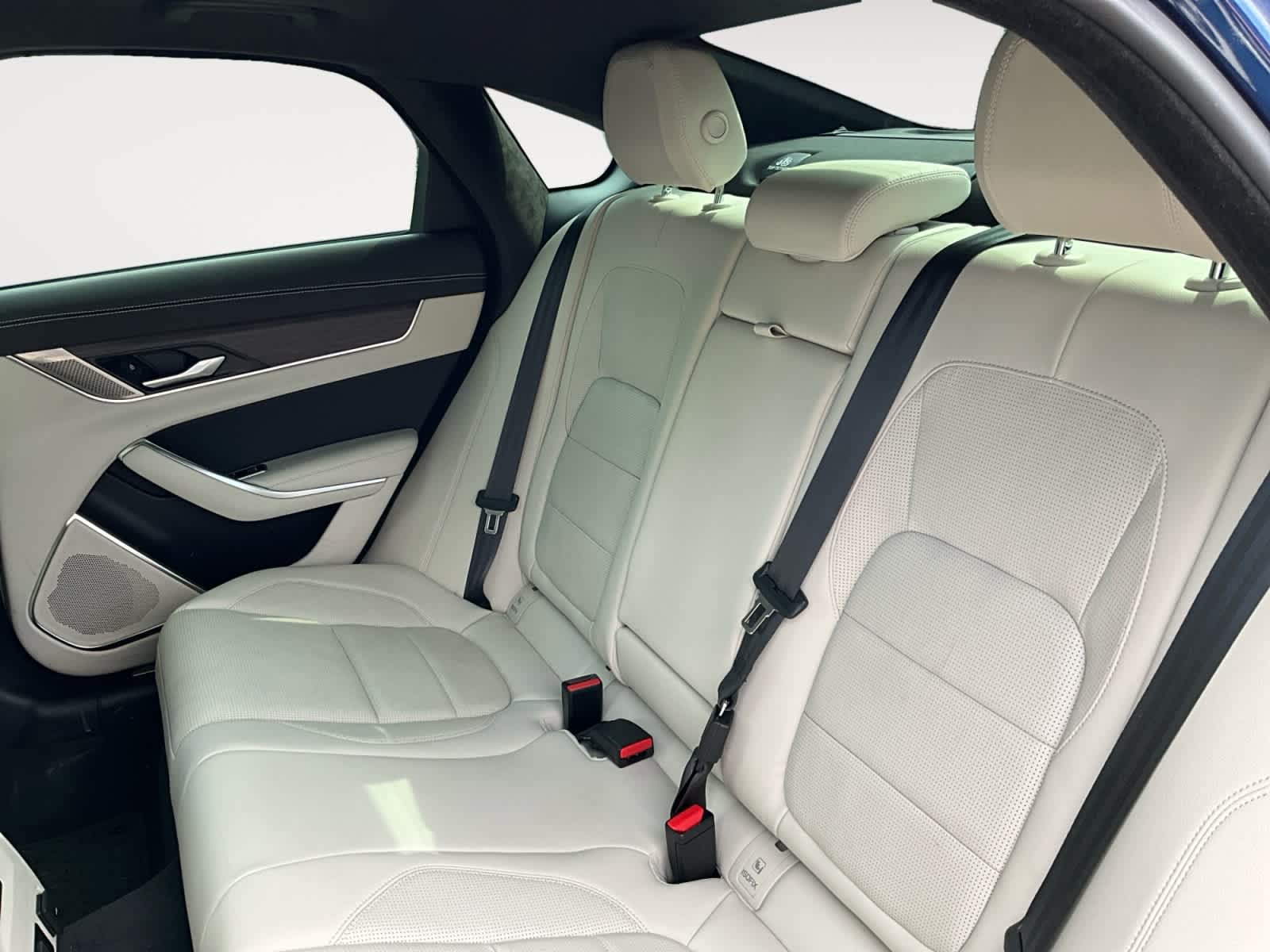 Used 2023 Jaguar XF Sedan