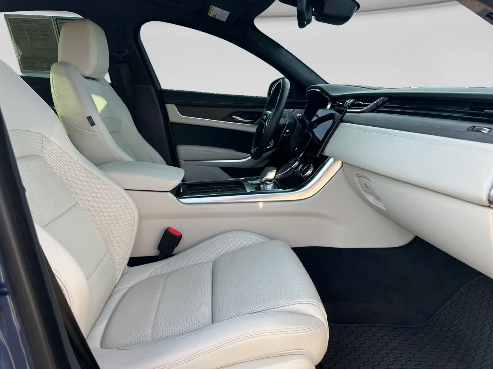 Used 2023 Jaguar XF Sedan