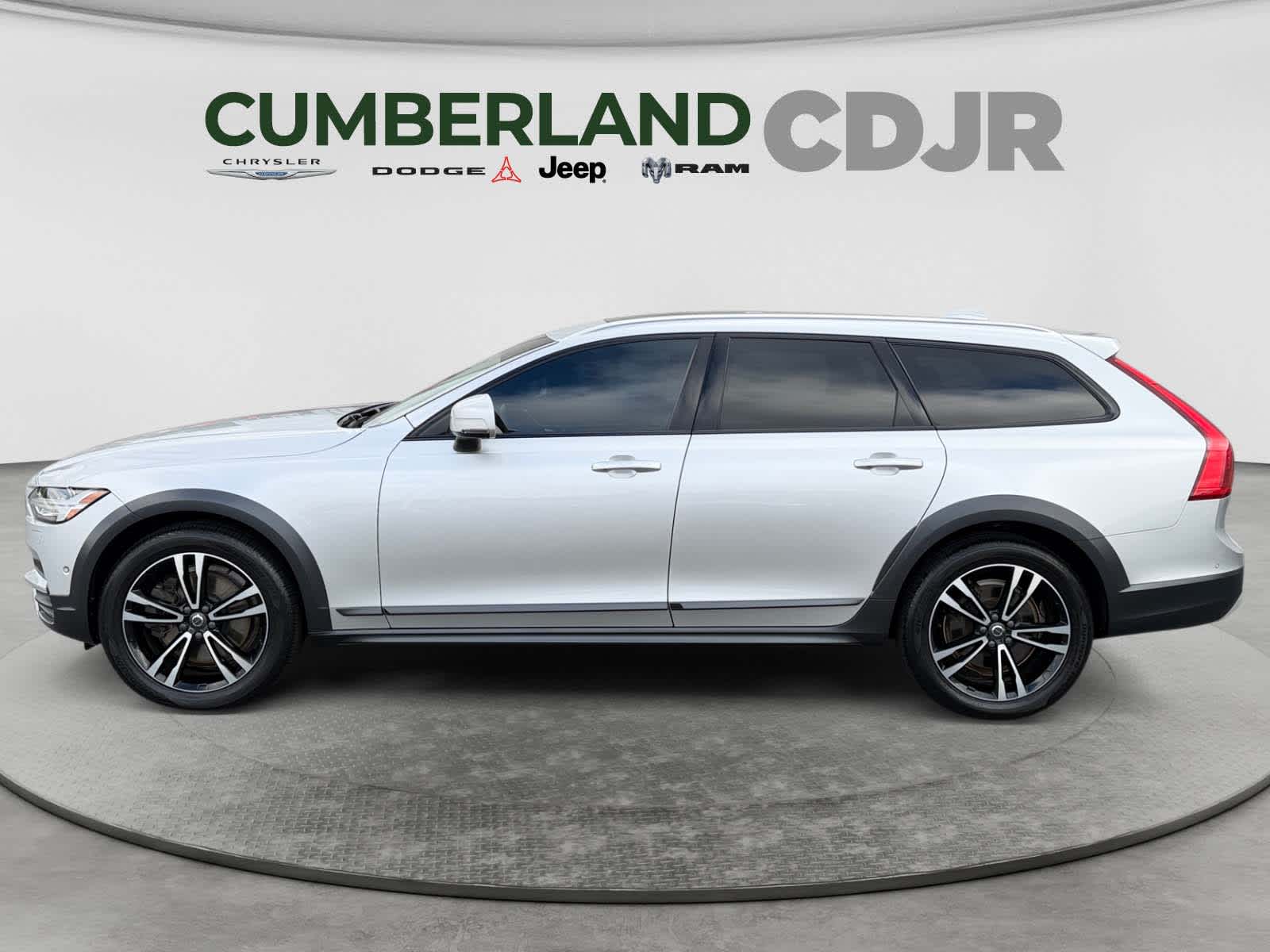 Used 2018 Volvo V90 Cross Country Wagon