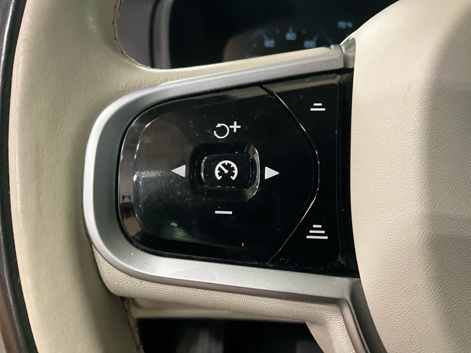 Used 2019 Volvo XC90 SUV