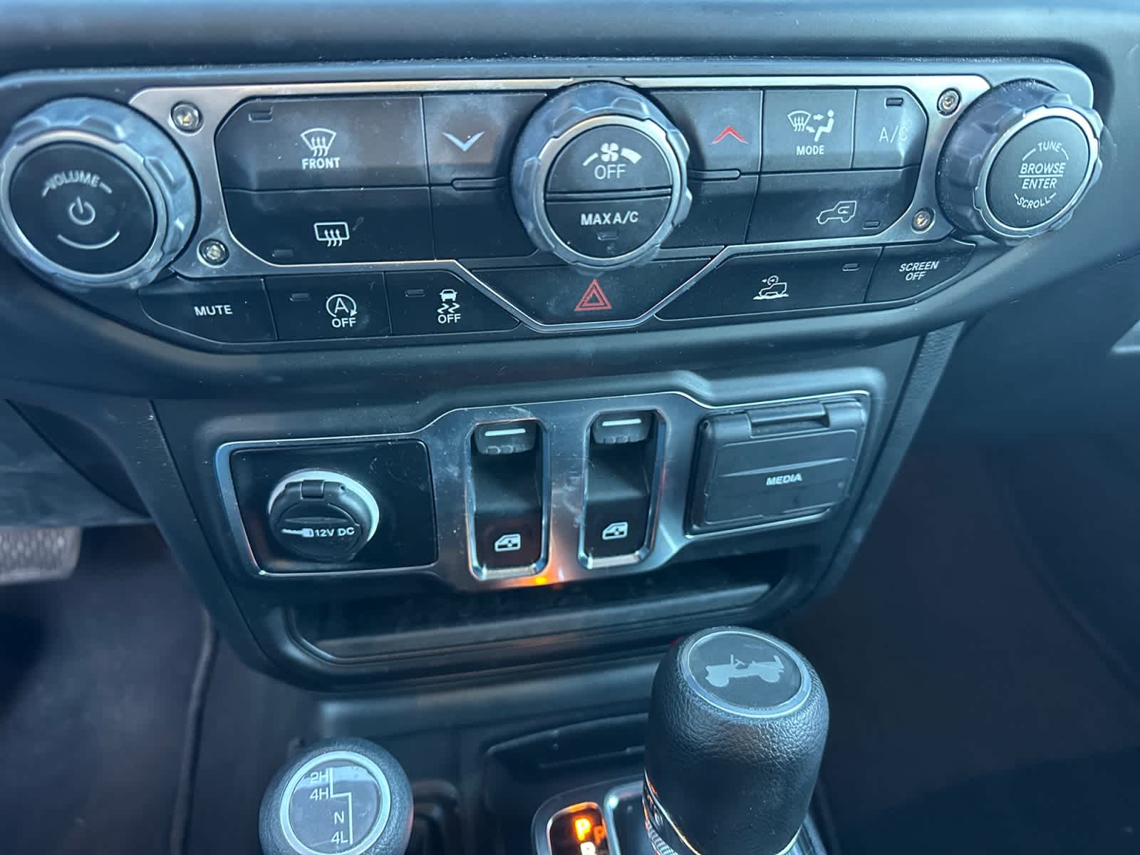 Used 2023 Jeep Wrangler SUV