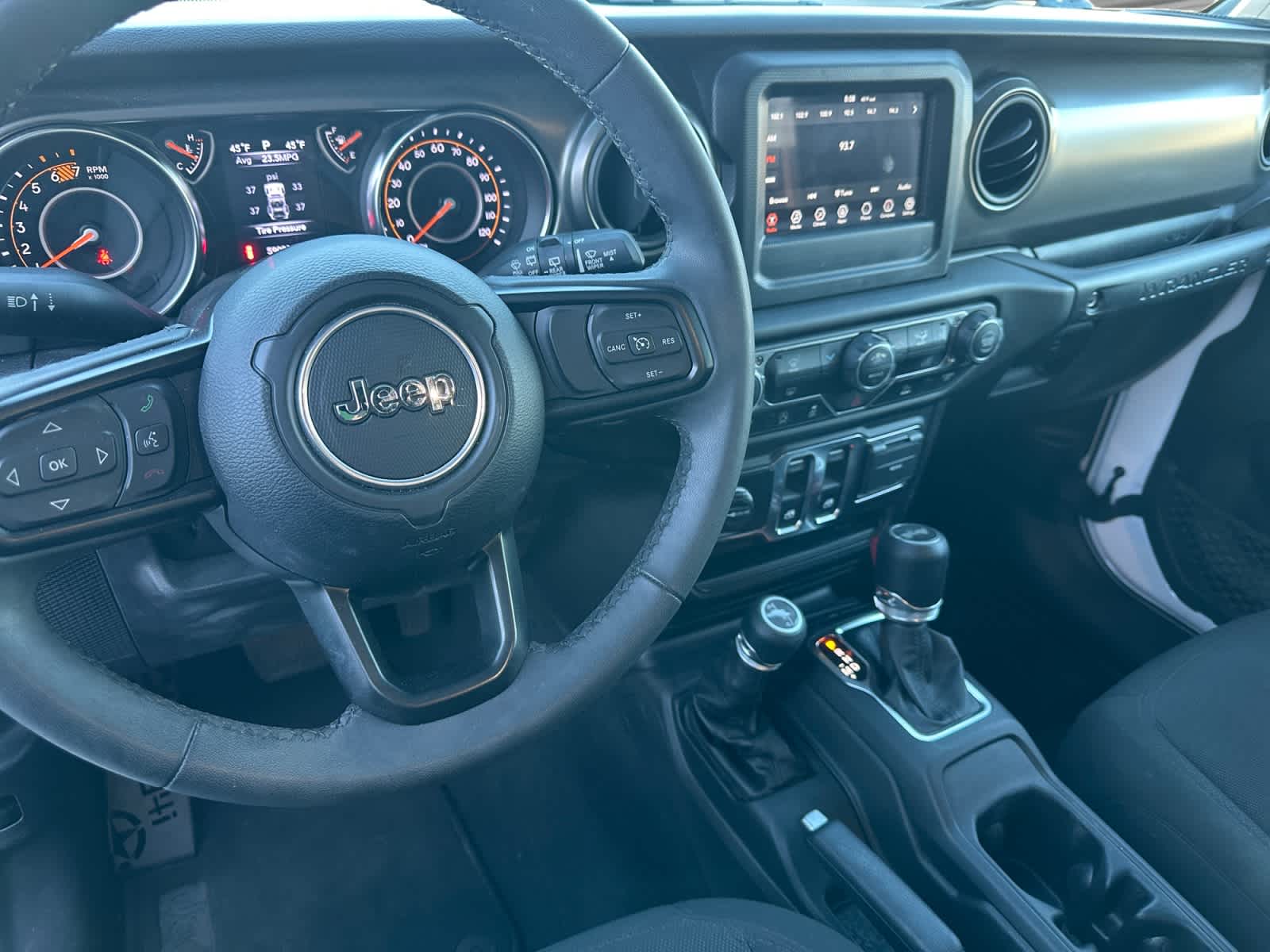Used 2023 Jeep Wrangler SUV