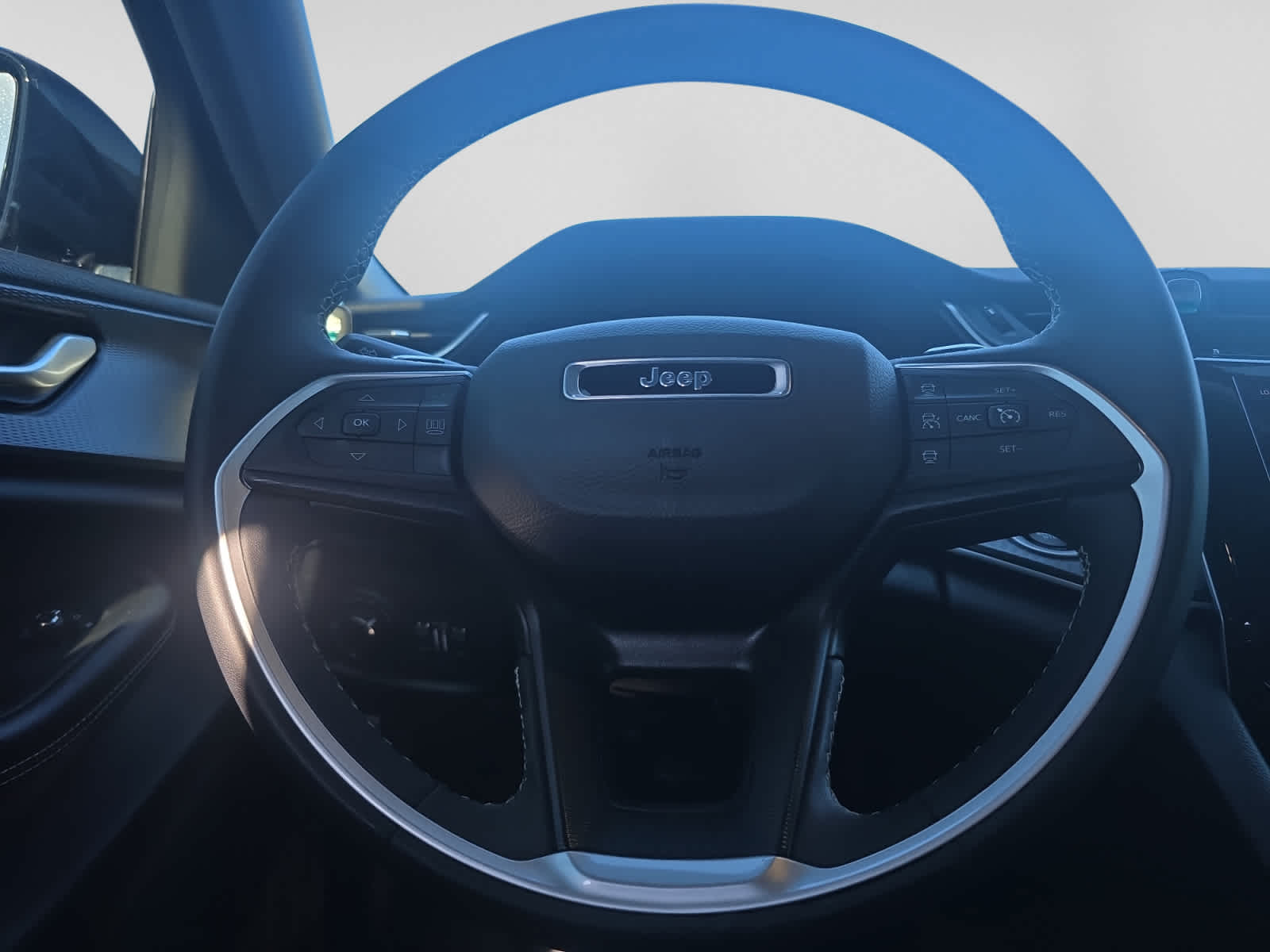 Used 2023 Jeep Grand Cherokee L SUV