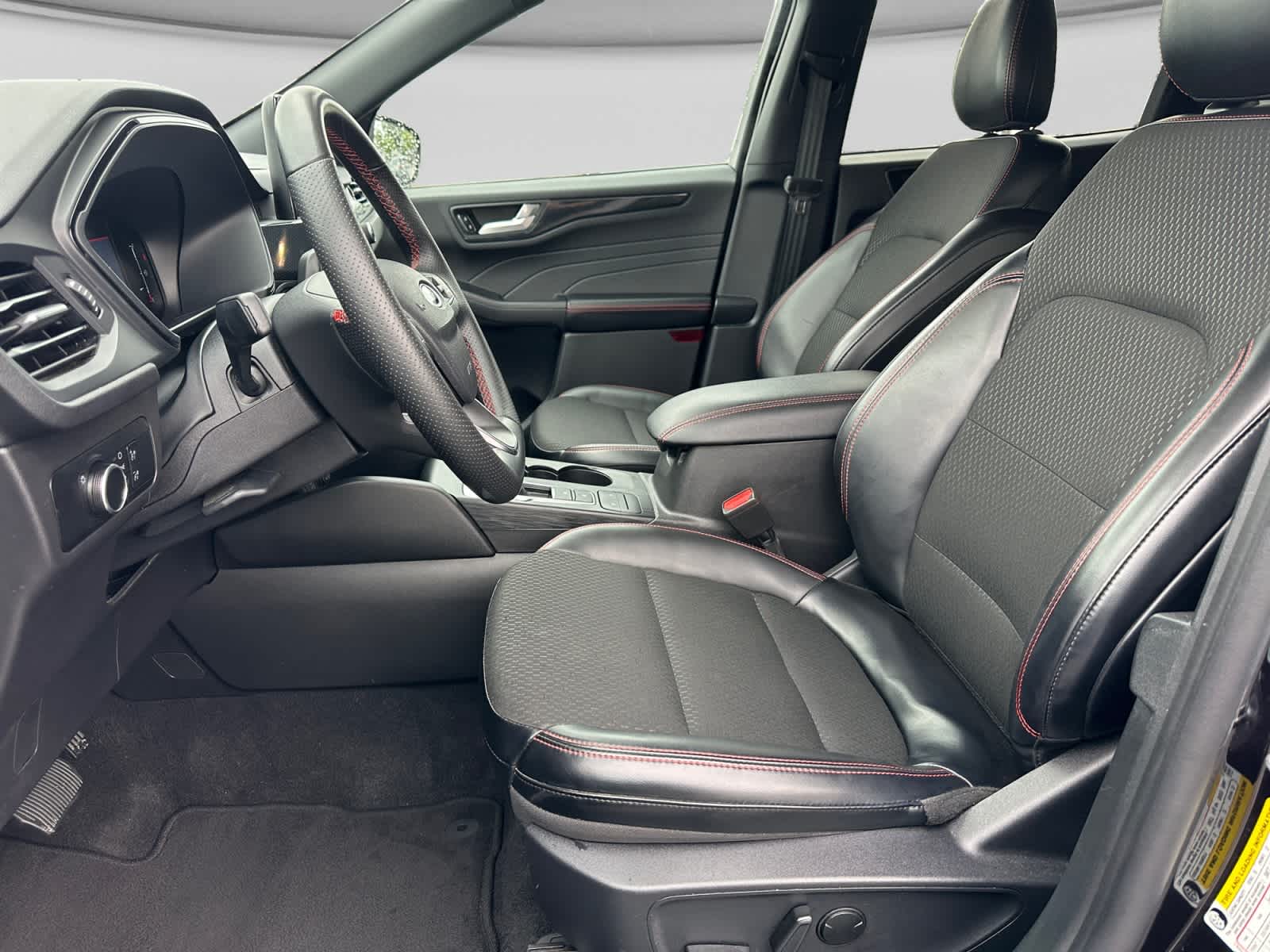 Used 2025 Ford Escape SUV