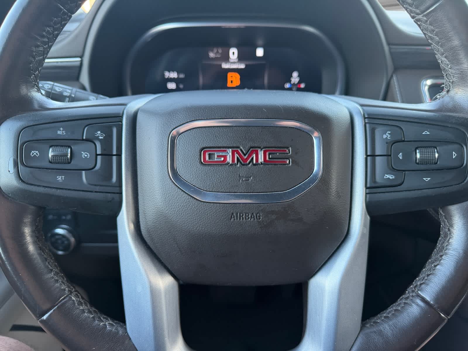 Used 2023 GMC Yukon XL SUV