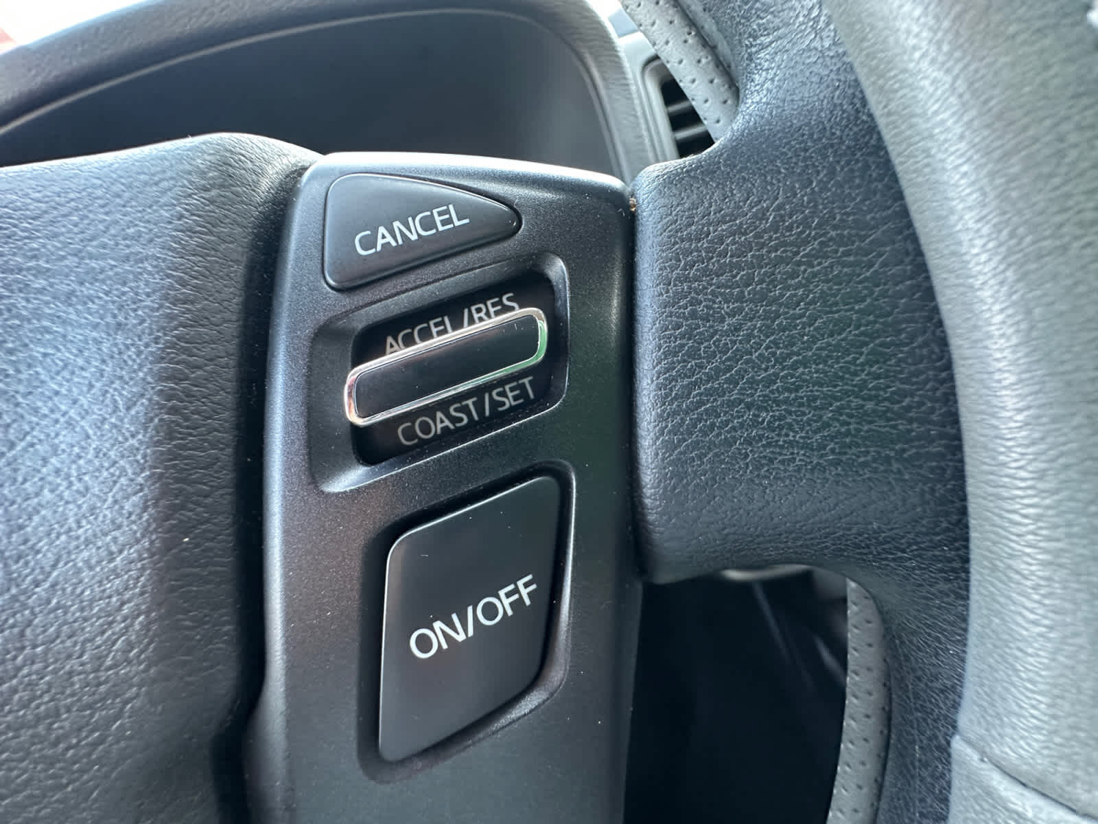 Used 2024 Nissan Frontier Truck