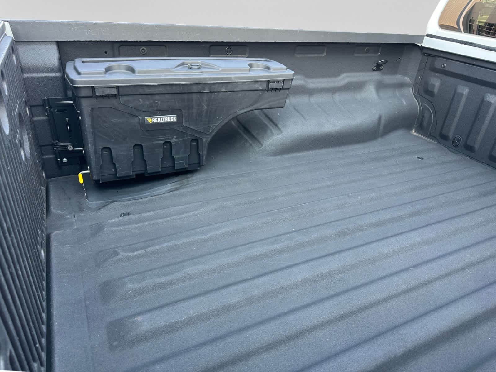 Used 2024 Nissan Frontier Truck