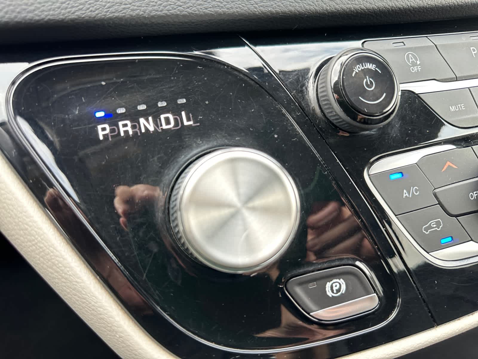 Used 2020 Chrysler Pacifica Van