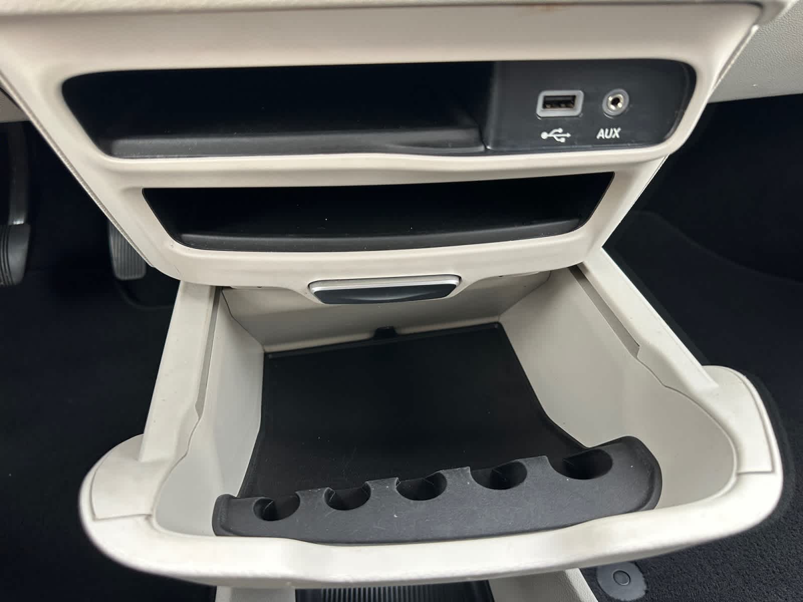 Used 2020 Chrysler Pacifica Van