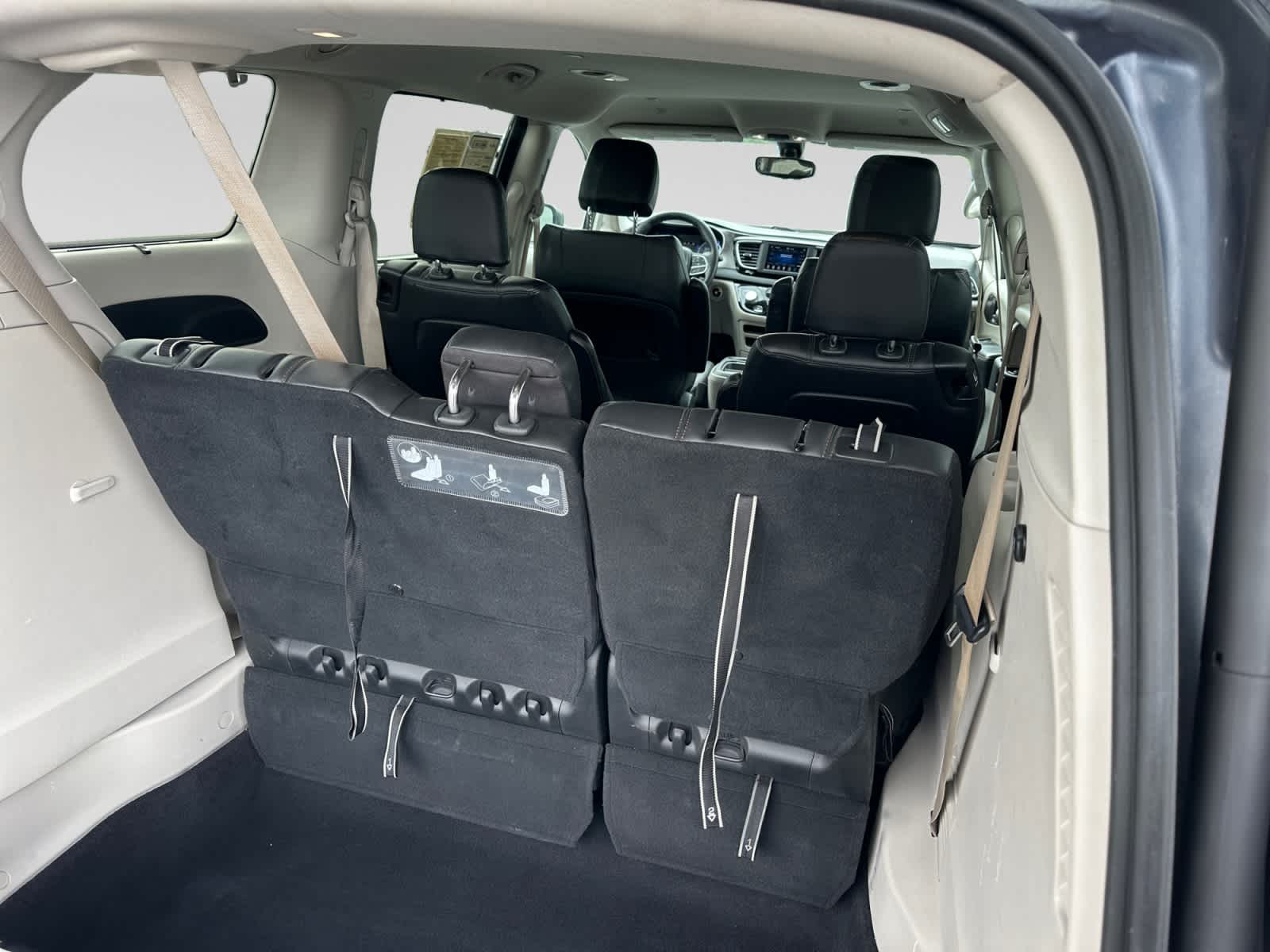 Used 2020 Chrysler Pacifica Van