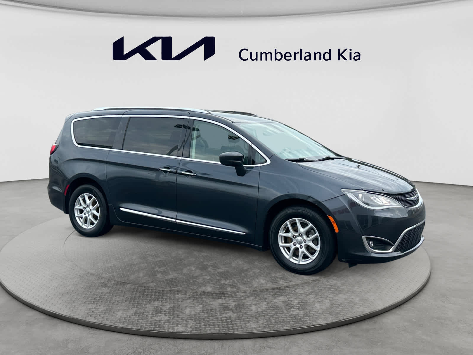 Used 2020 Chrysler Pacifica Van
