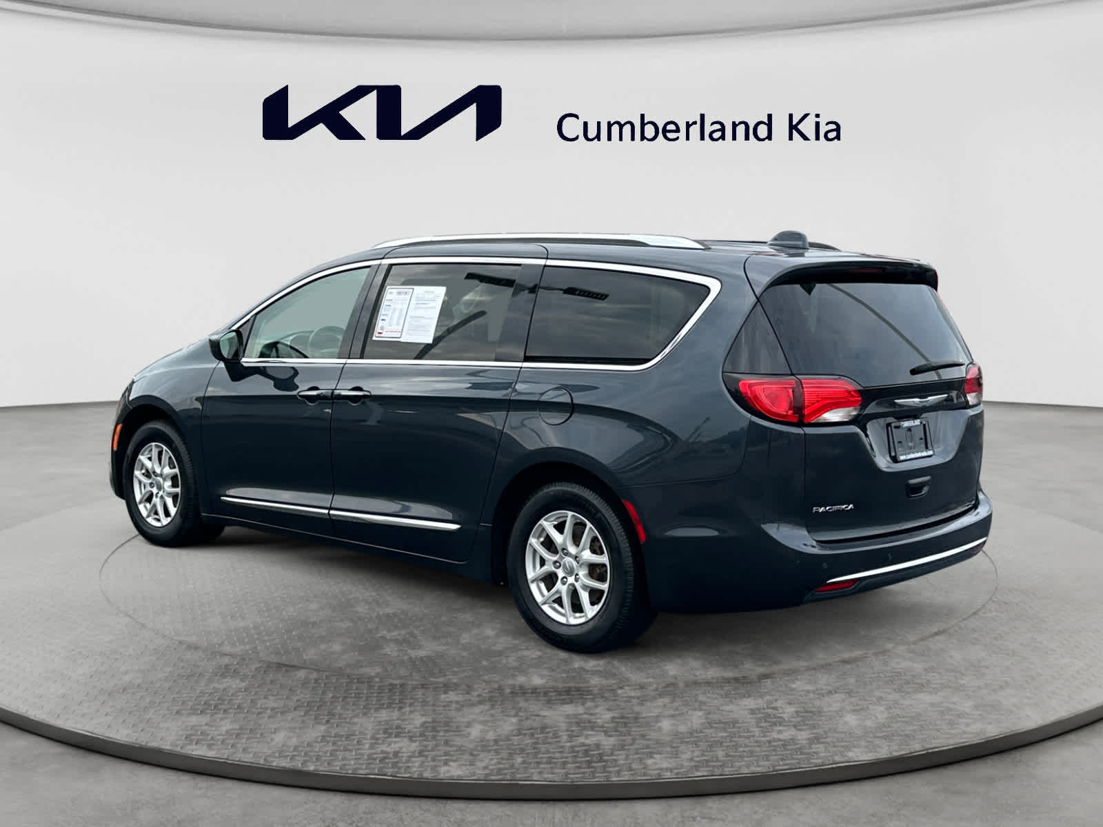 Used 2020 Chrysler Pacifica Van