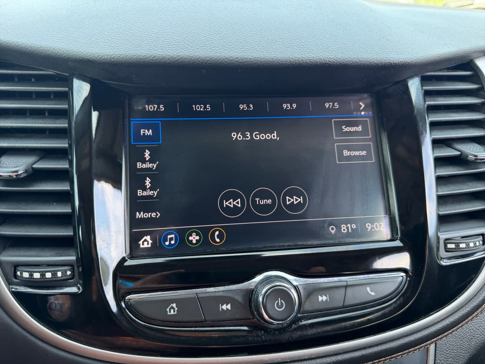 Used 2018 Chevrolet Trax SUV
