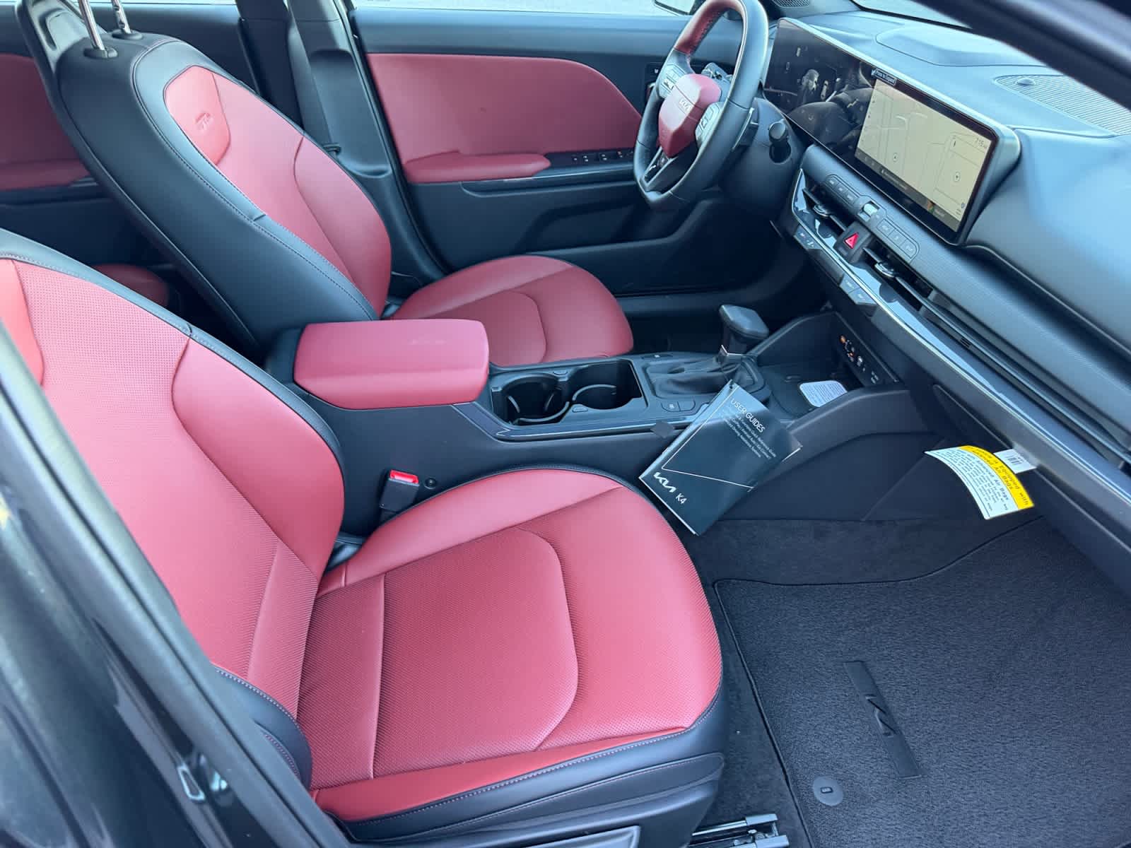 New 2026 Kia K4 Hatchback Sedan
