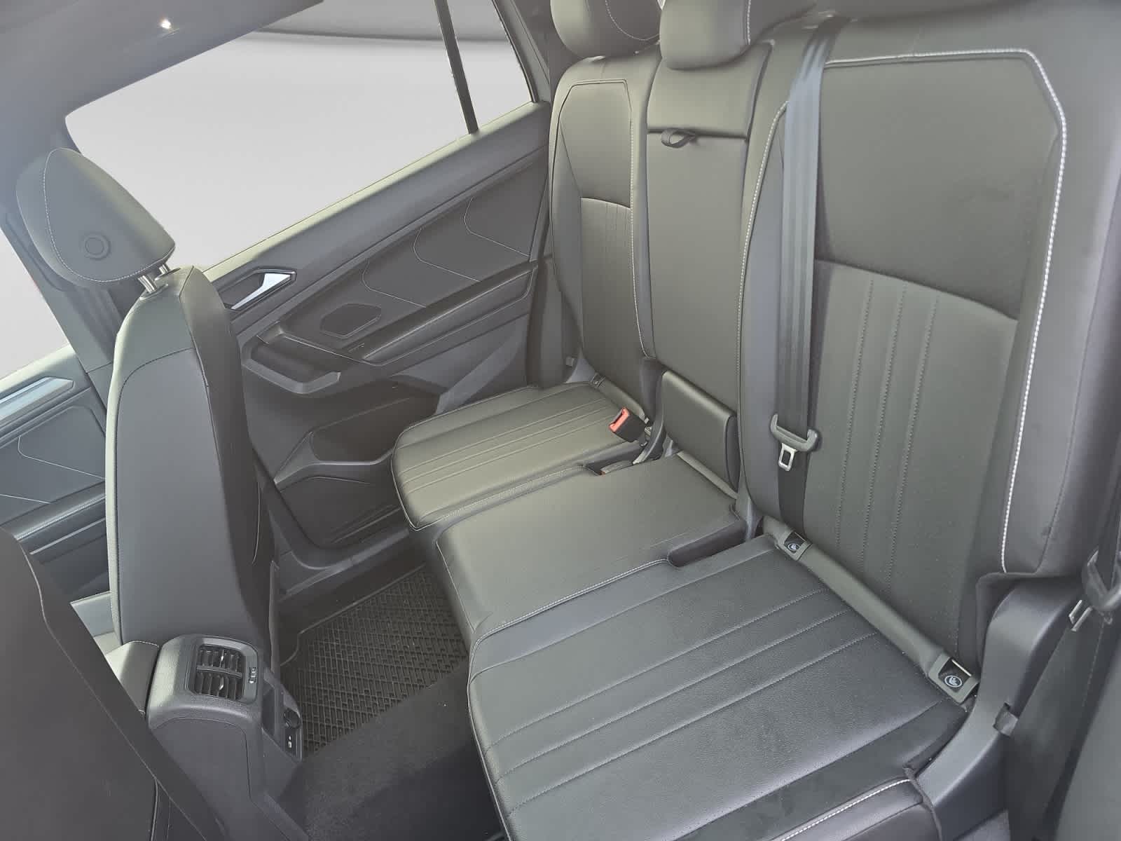 Used 2023 Volkswagen Tiguan SUV