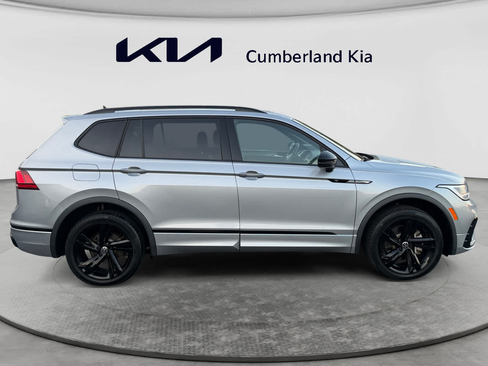 Used 2023 Volkswagen Tiguan SUV