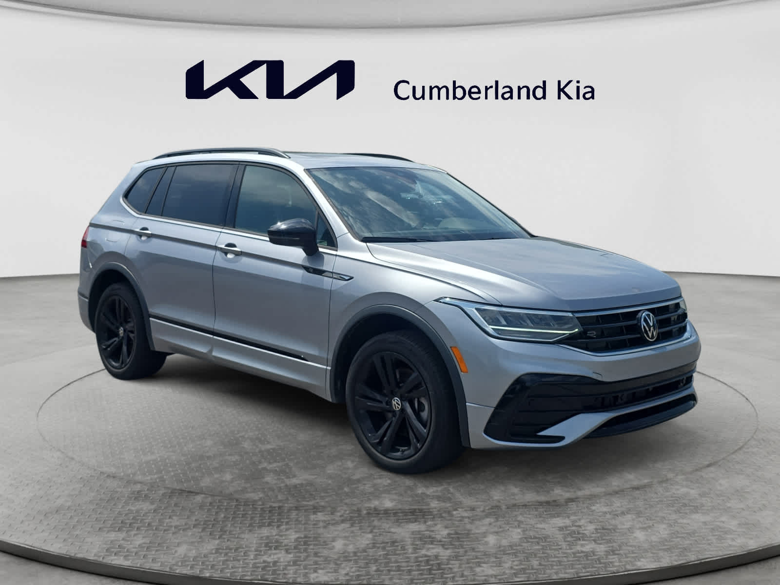 Used 2024 Volkswagen Tiguan SUV
