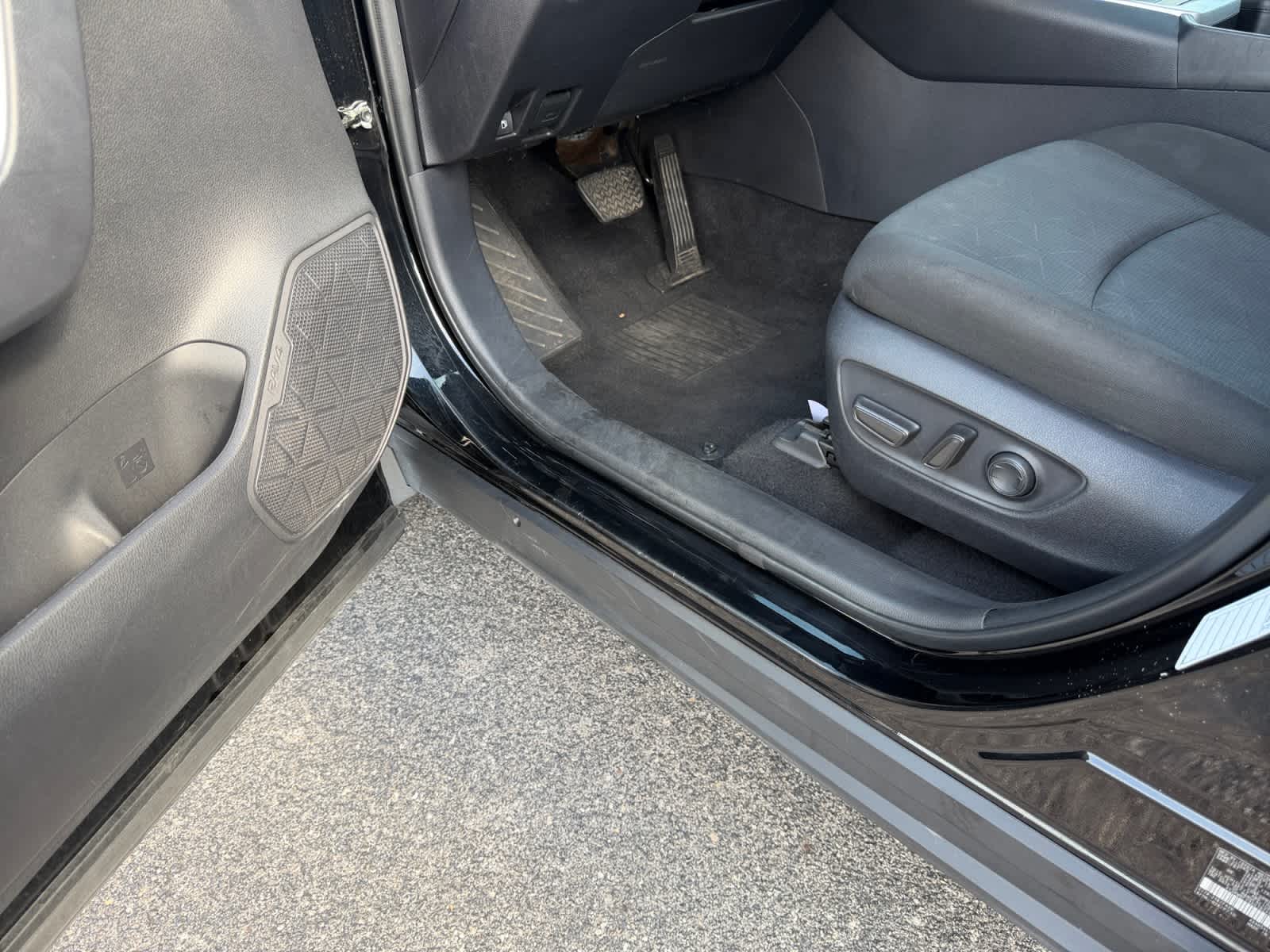 Used 2025 Toyota RAV4 SUV