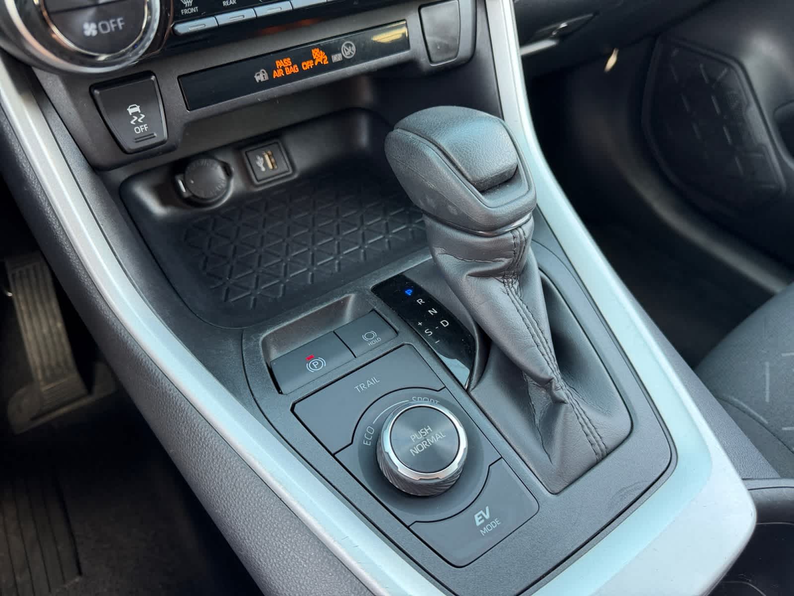 Used 2025 Toyota RAV4 SUV