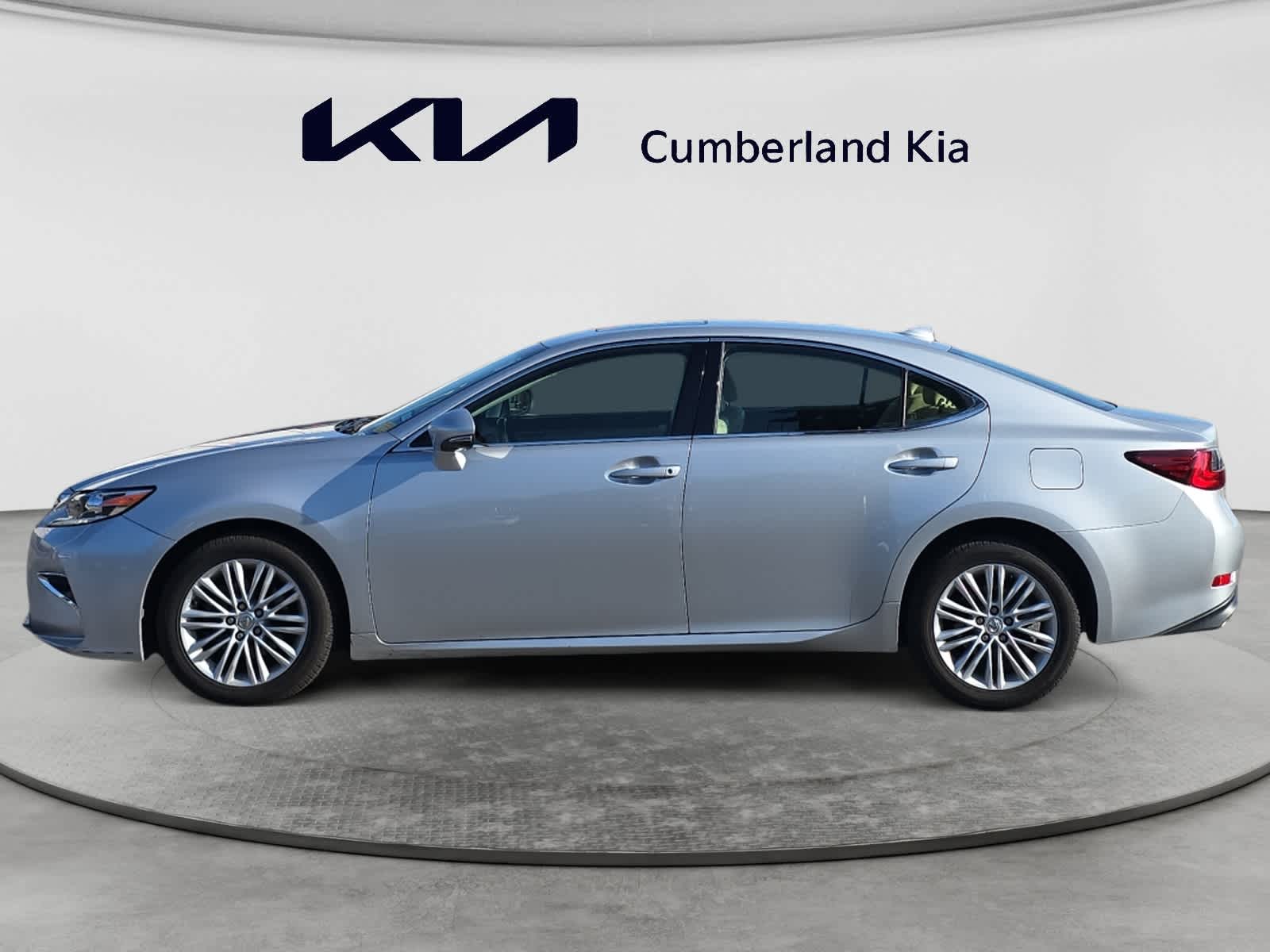Used 2017 Lexus ES 350 Sedan