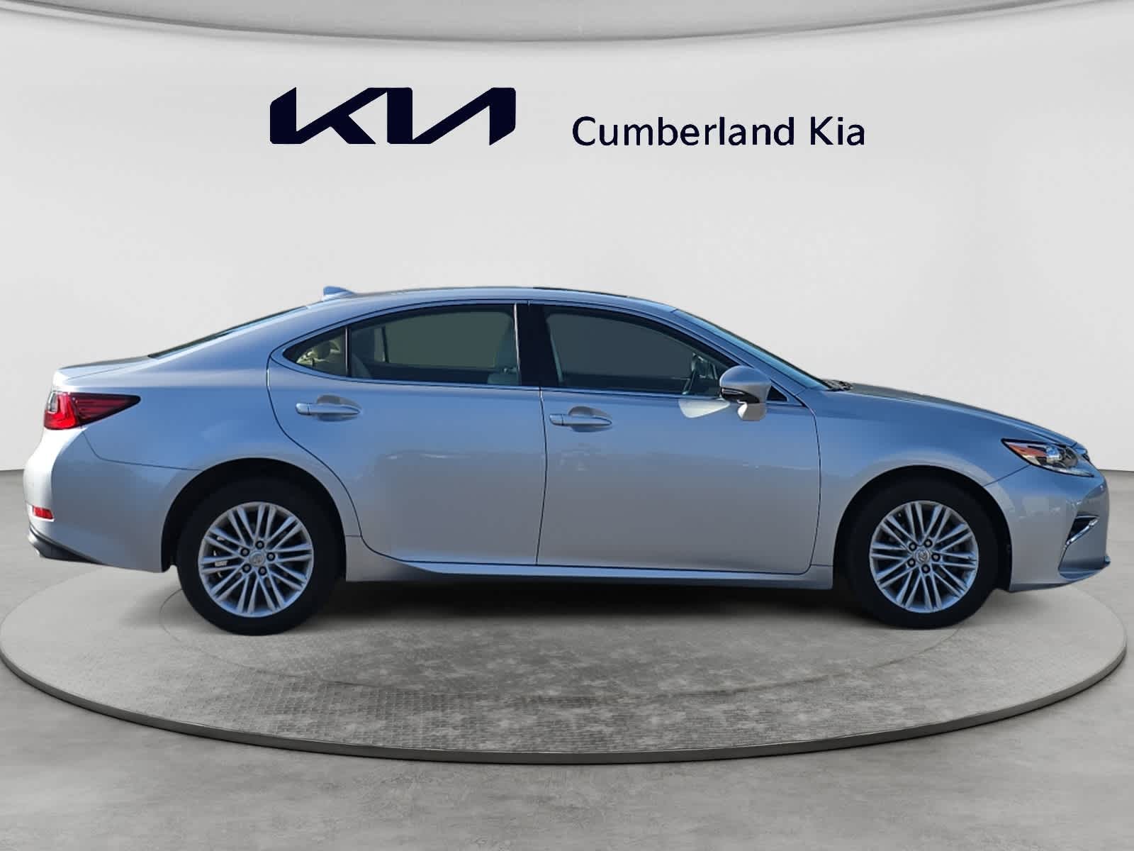 Used 2017 Lexus ES 350 Sedan