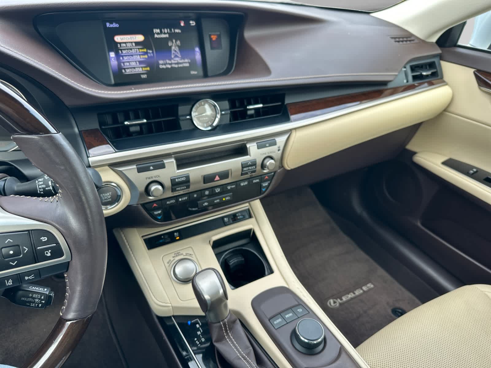 Used 2017 Lexus ES 350 Sedan