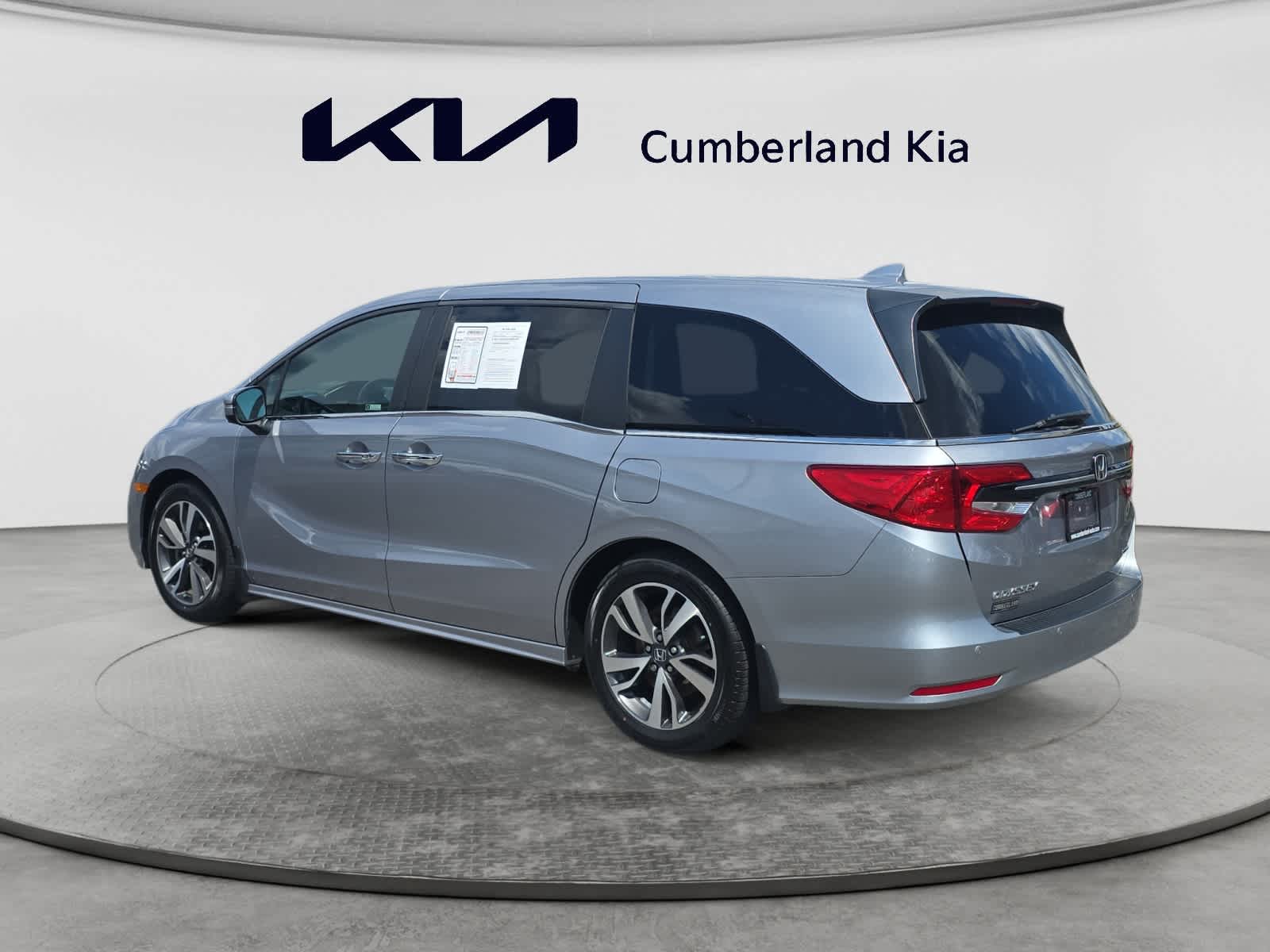 Used 2021 Honda Odyssey Van
