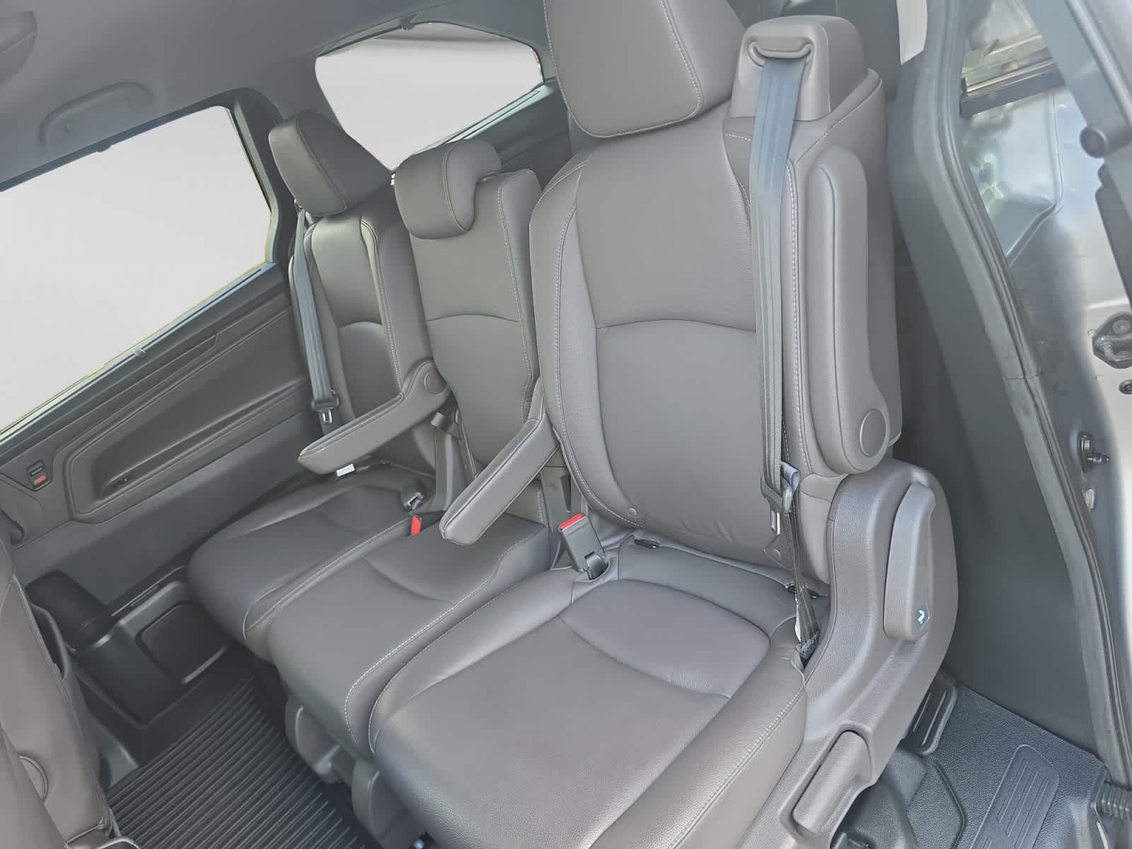 Used 2021 Honda Odyssey Van
