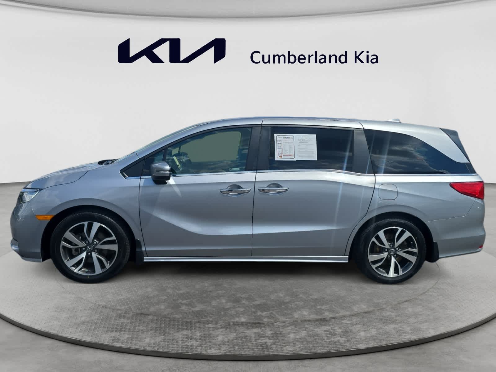 Used 2021 Honda Odyssey Van