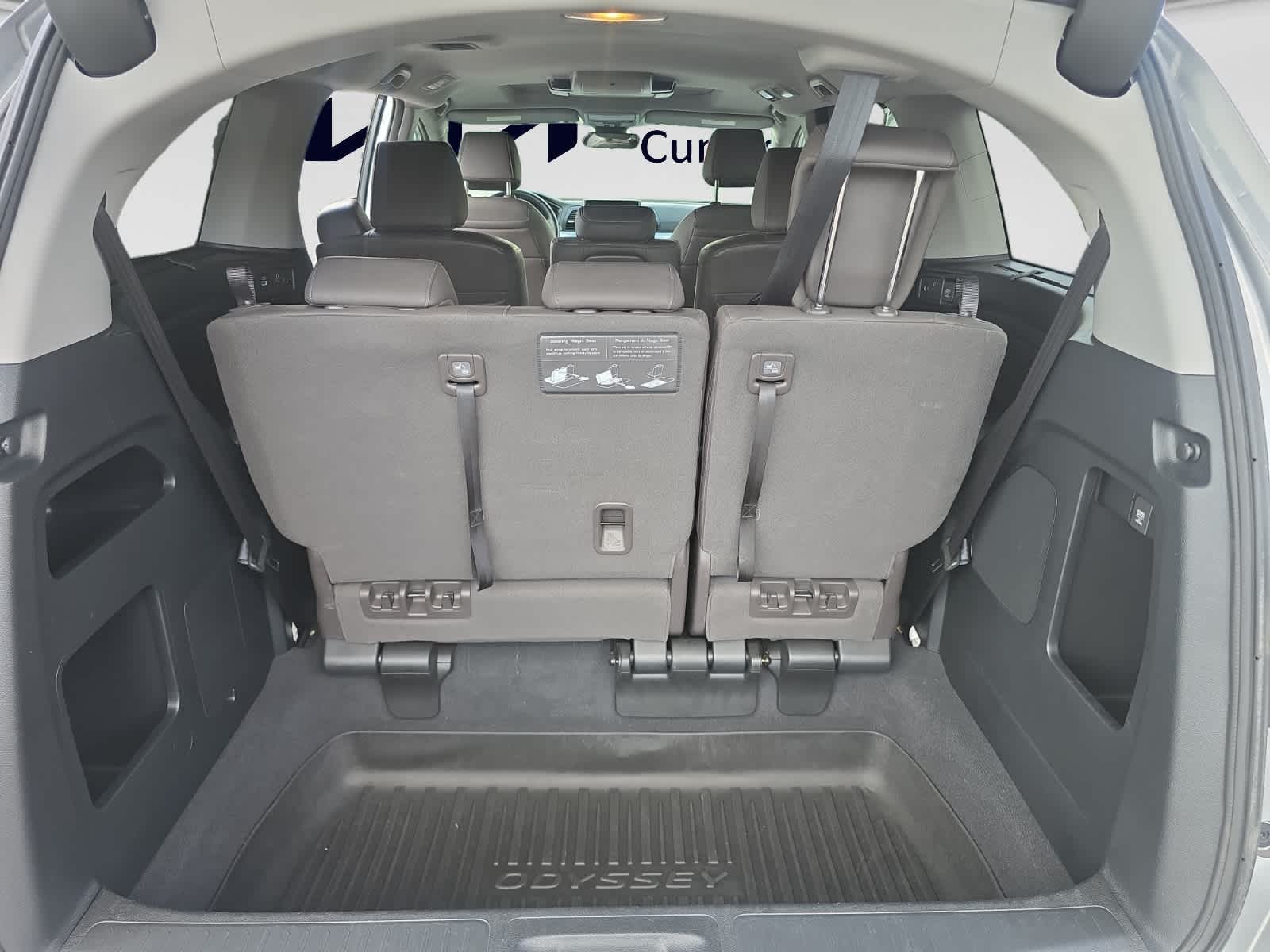 Used 2021 Honda Odyssey Van