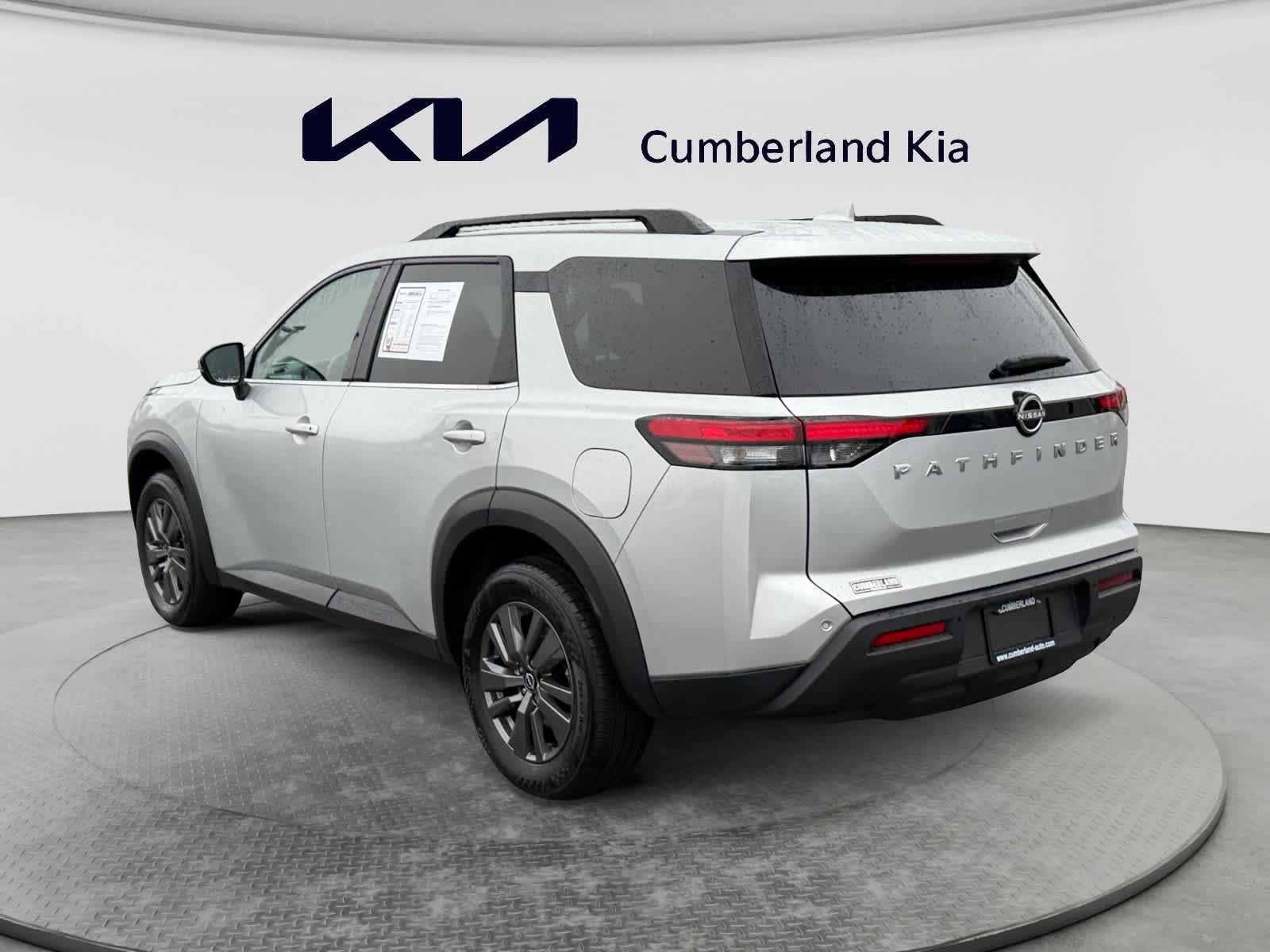 Used 2025 Nissan Pathfinder SUV