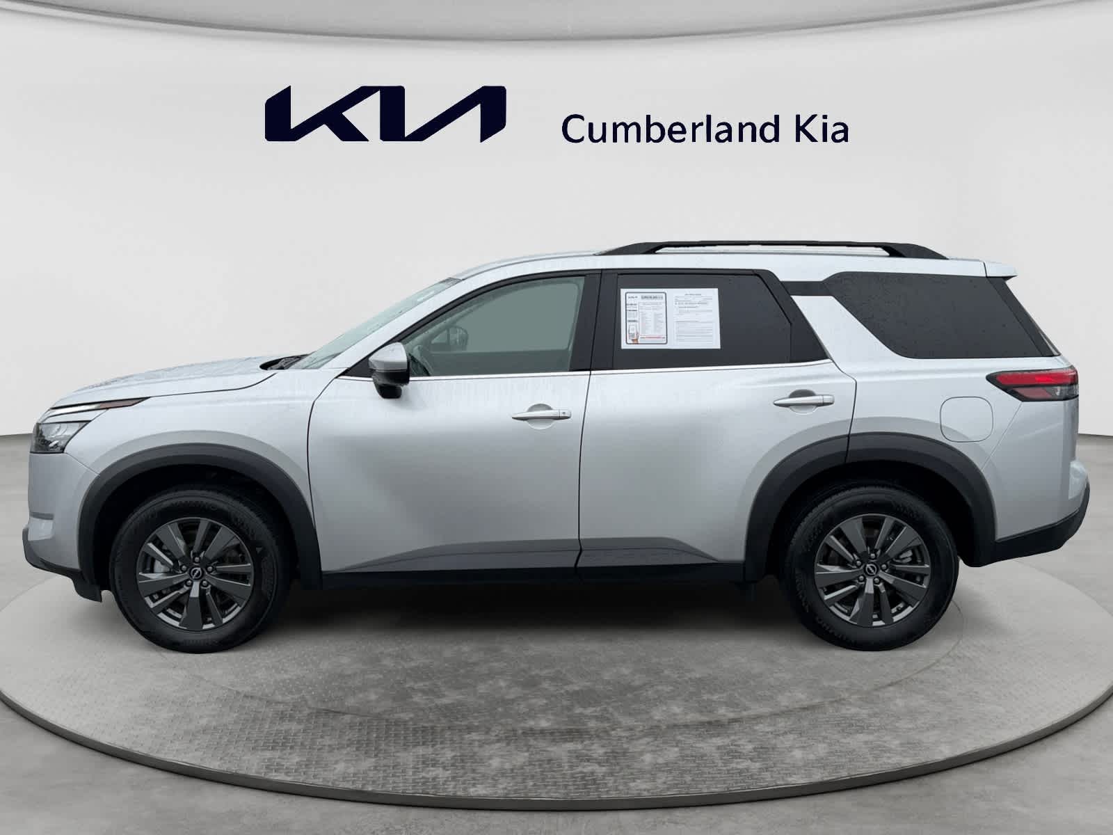 Used 2025 Nissan Pathfinder SUV
