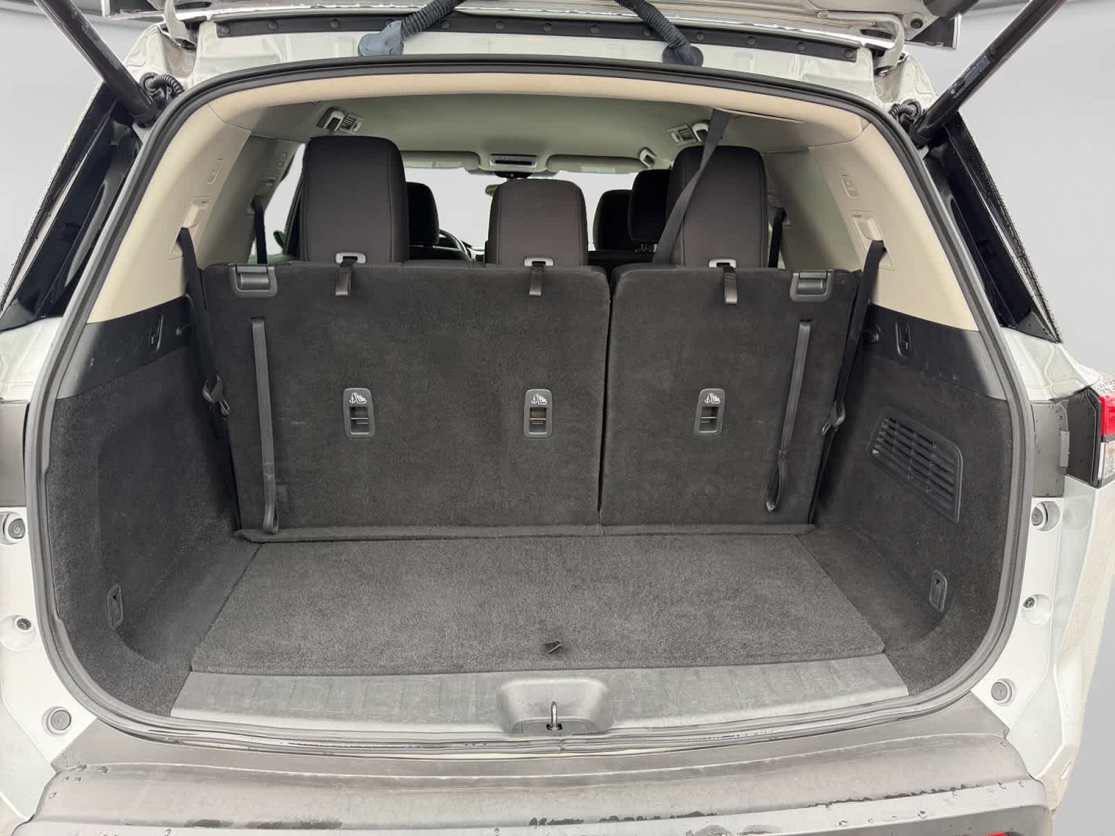 Used 2025 Nissan Pathfinder SUV