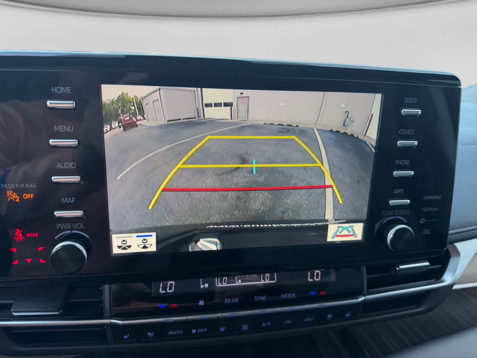 Used 2024 Toyota Sienna Van