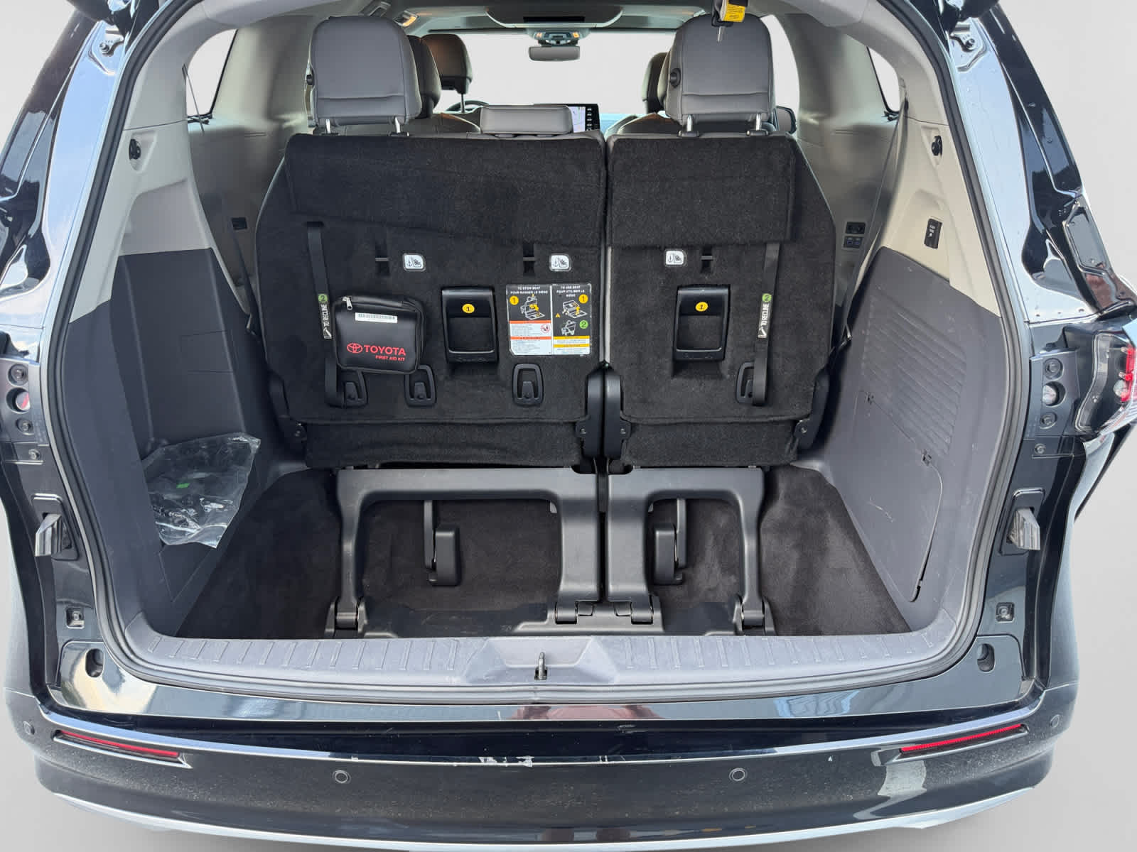 Used 2024 Toyota Sienna Van