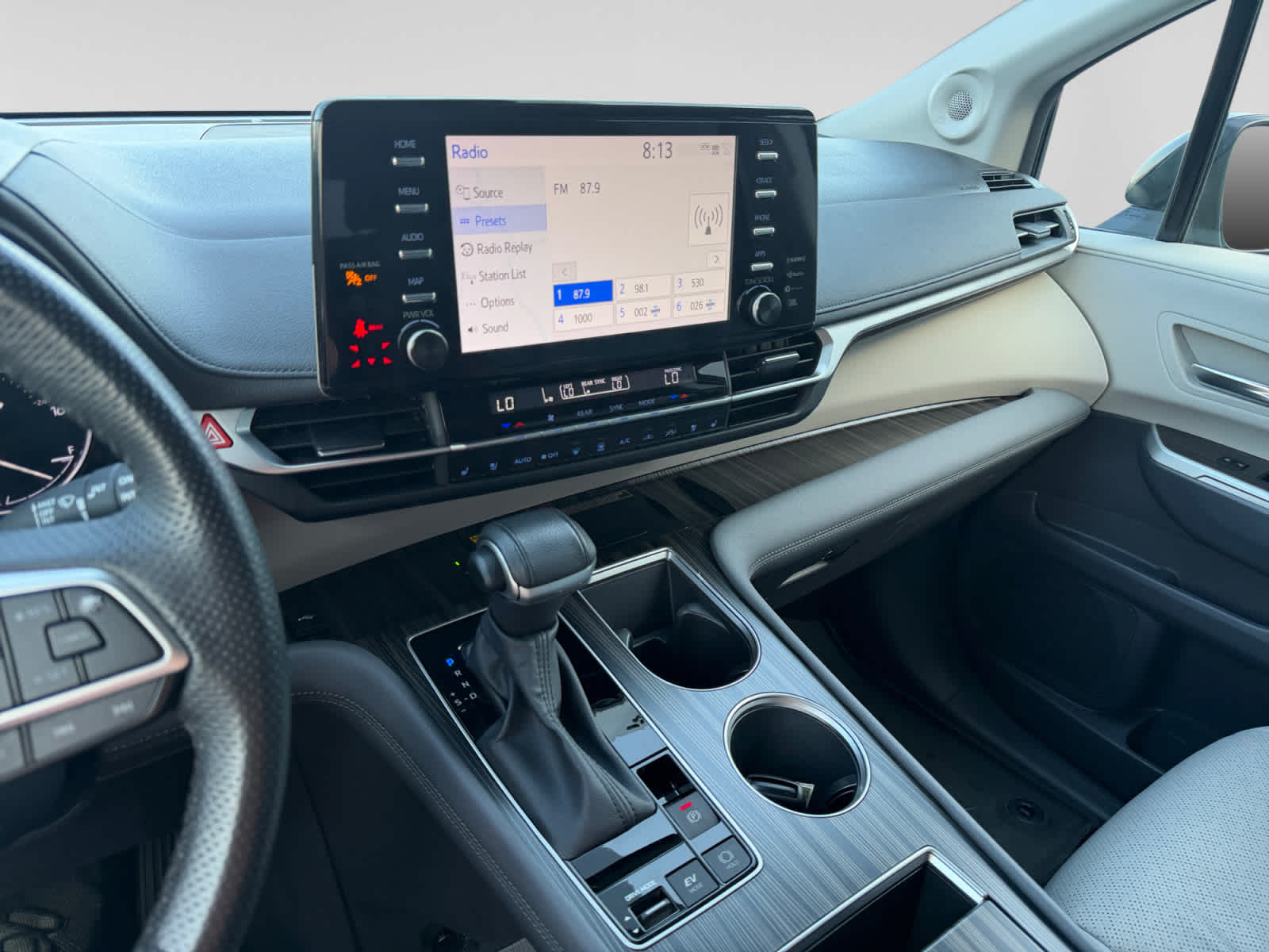 Used 2024 Toyota Sienna Van