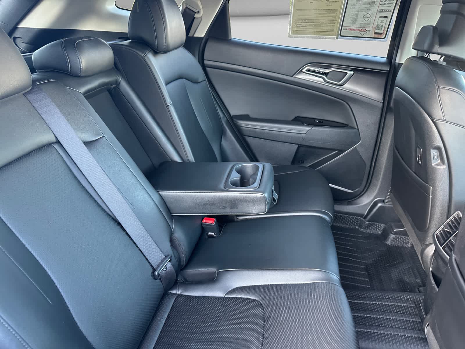 Used 2025 Kia Sportage SUV