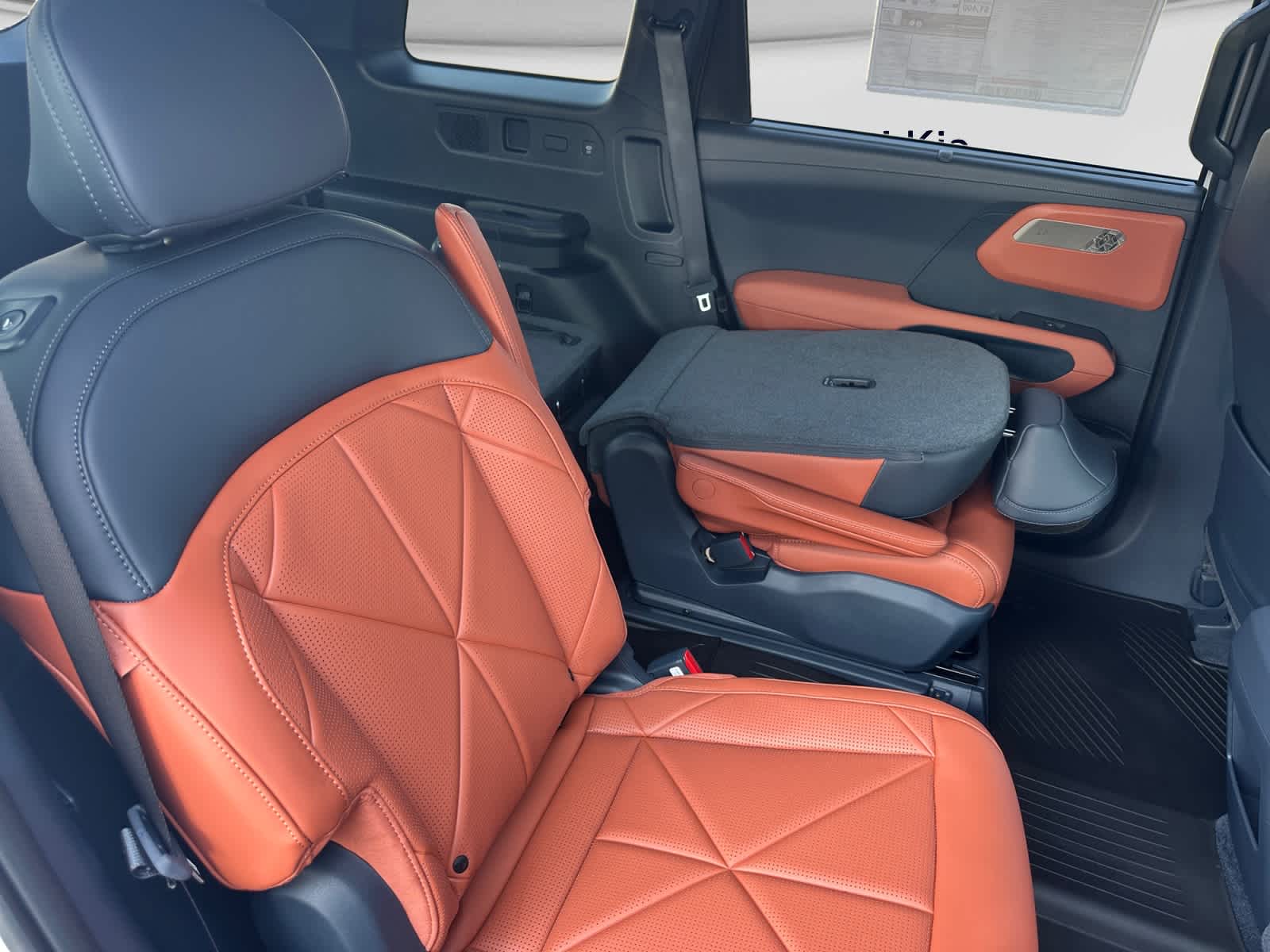 New 2027 Kia Telluride Hybrid SUV