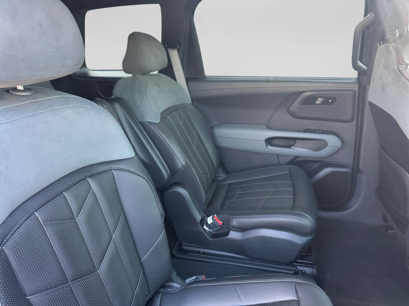New 2027 Kia Telluride Hybrid SUV