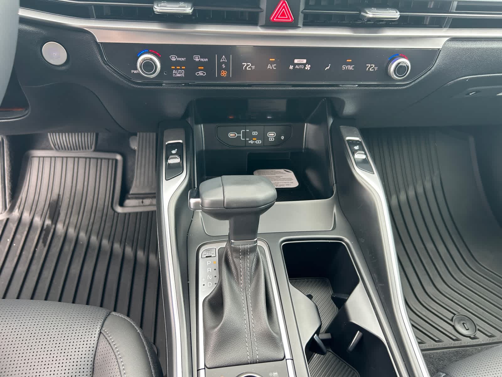 2026 Kia Sorento S - Photo 12