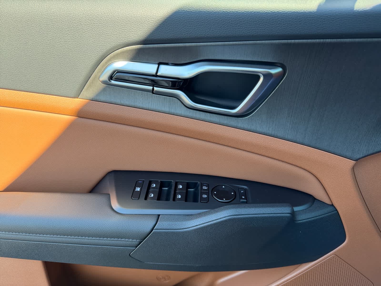 New 2027 Kia Sportage Hybrid SUV