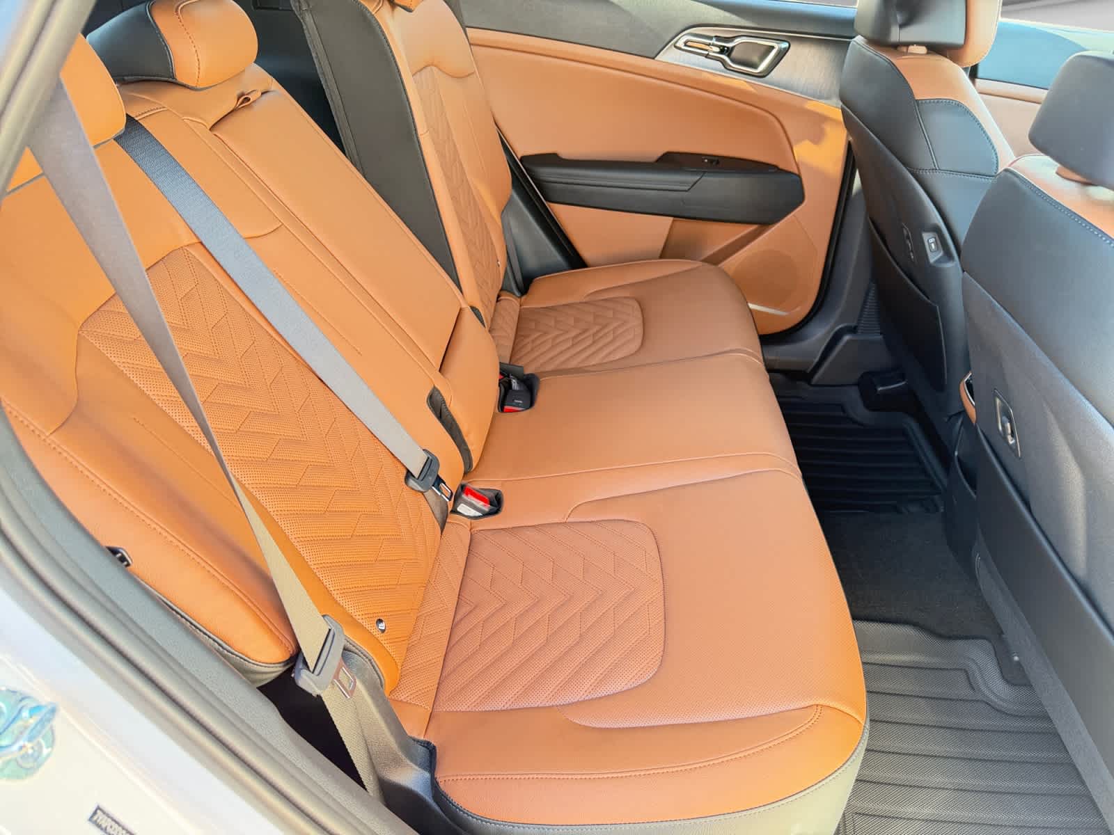 New 2027 Kia Sportage Hybrid SUV