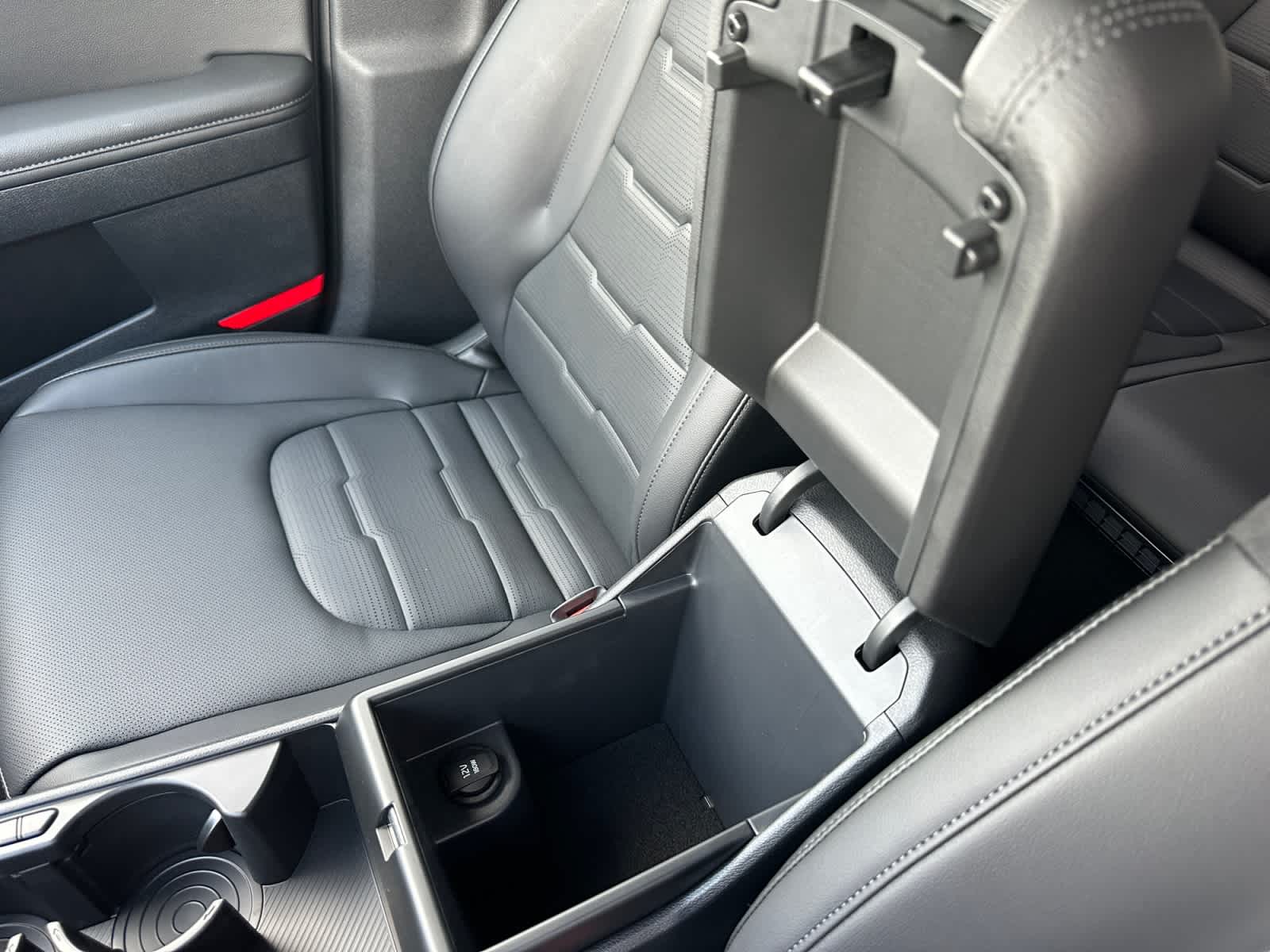 New 2027 Kia Sportage Hybrid SUV