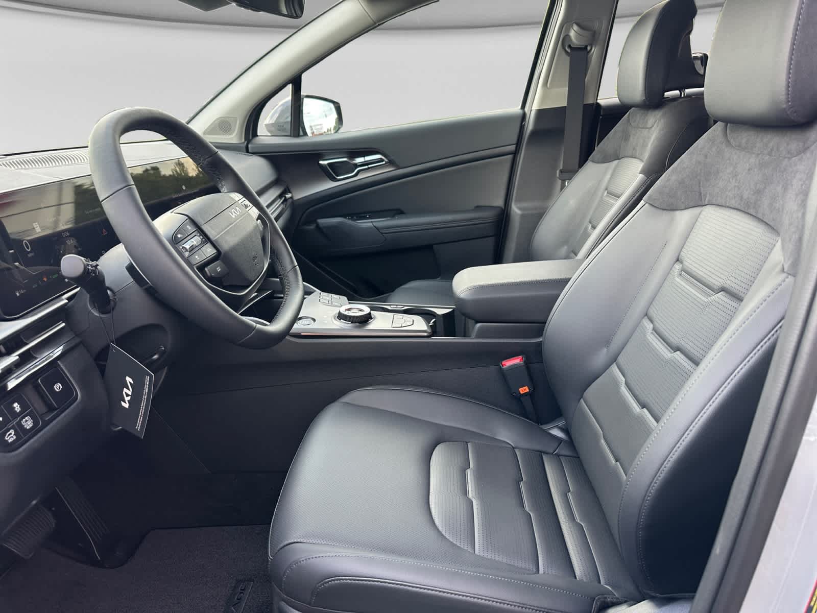 New 2027 Kia Sportage Hybrid SUV
