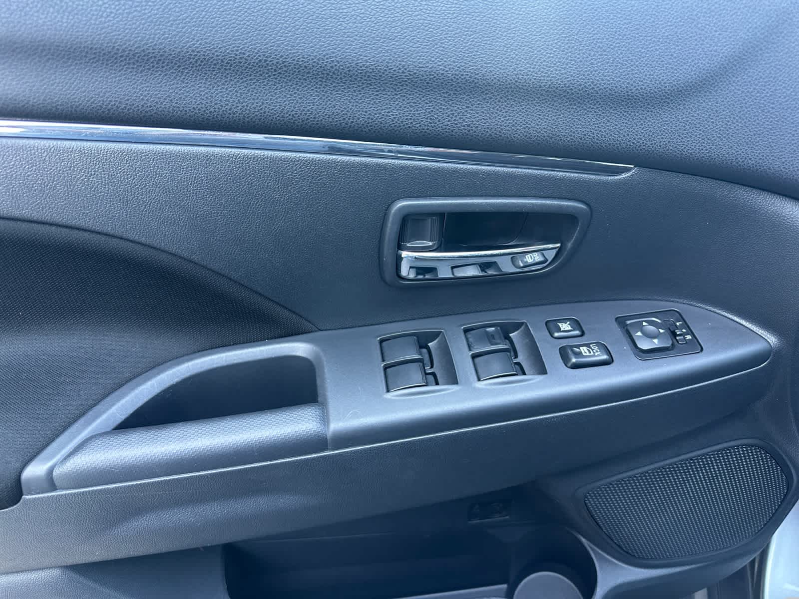 Used 2025 Mitsubishi Outlander Sport SUV
