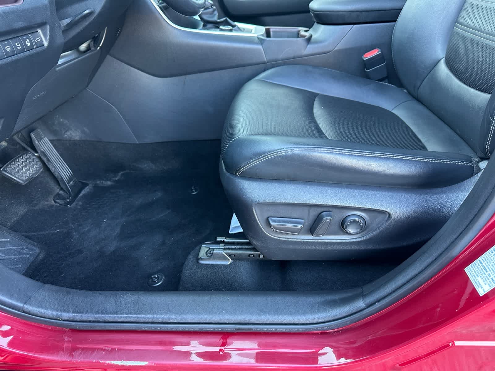 Used 2020 Toyota RAV4 SUV