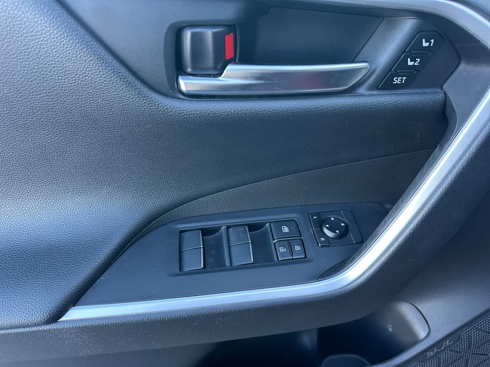 Used 2020 Toyota RAV4 SUV