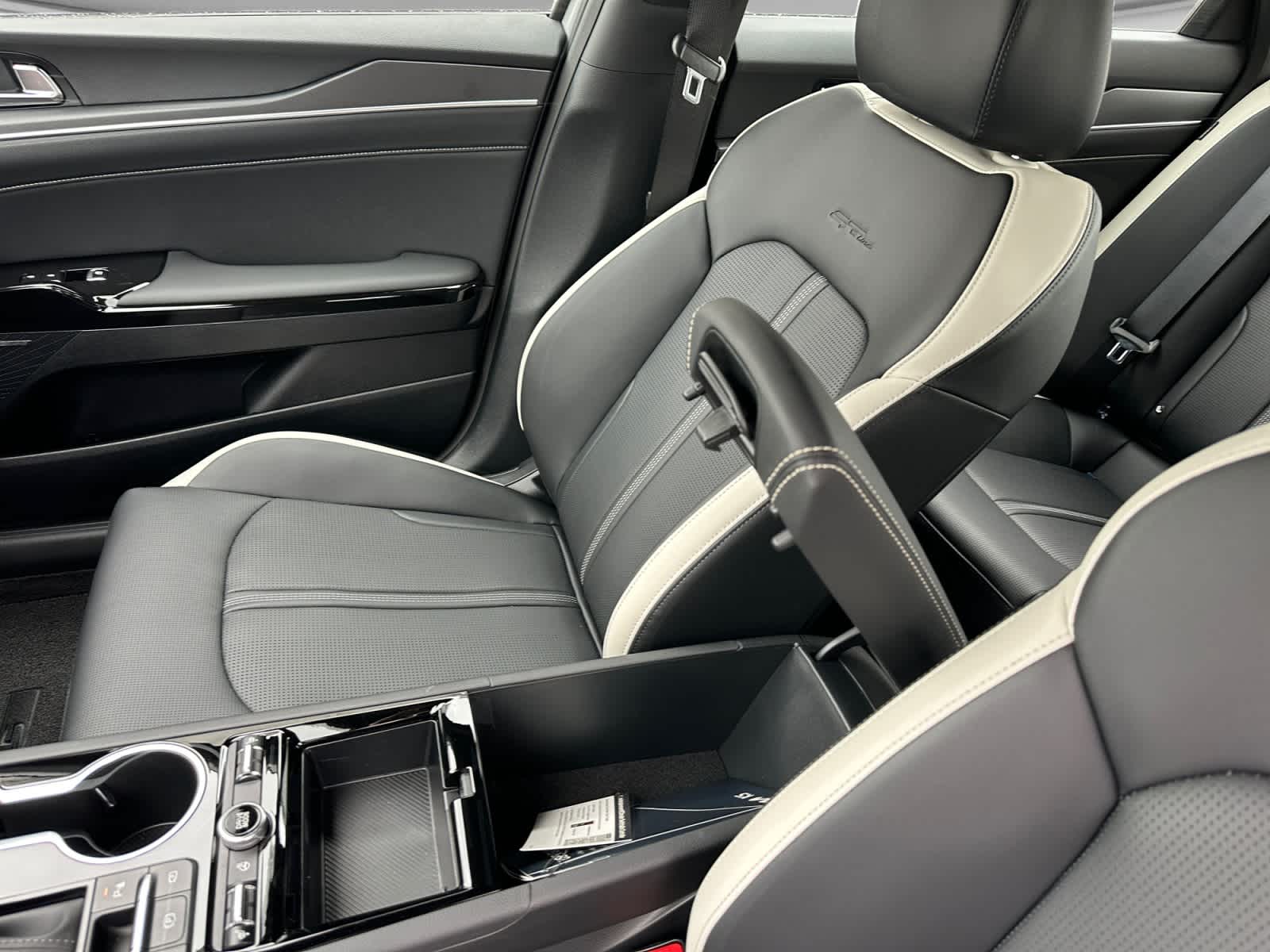 New 2026 Kia K5 Sedan