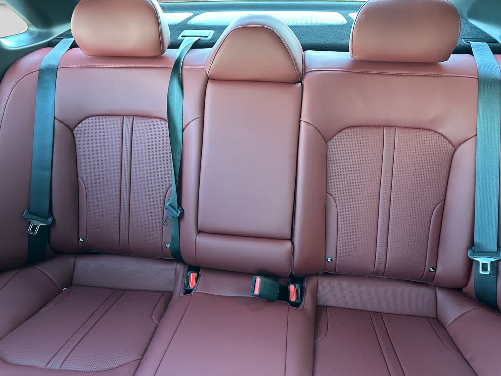 New 2027 Kia K5 Sedan