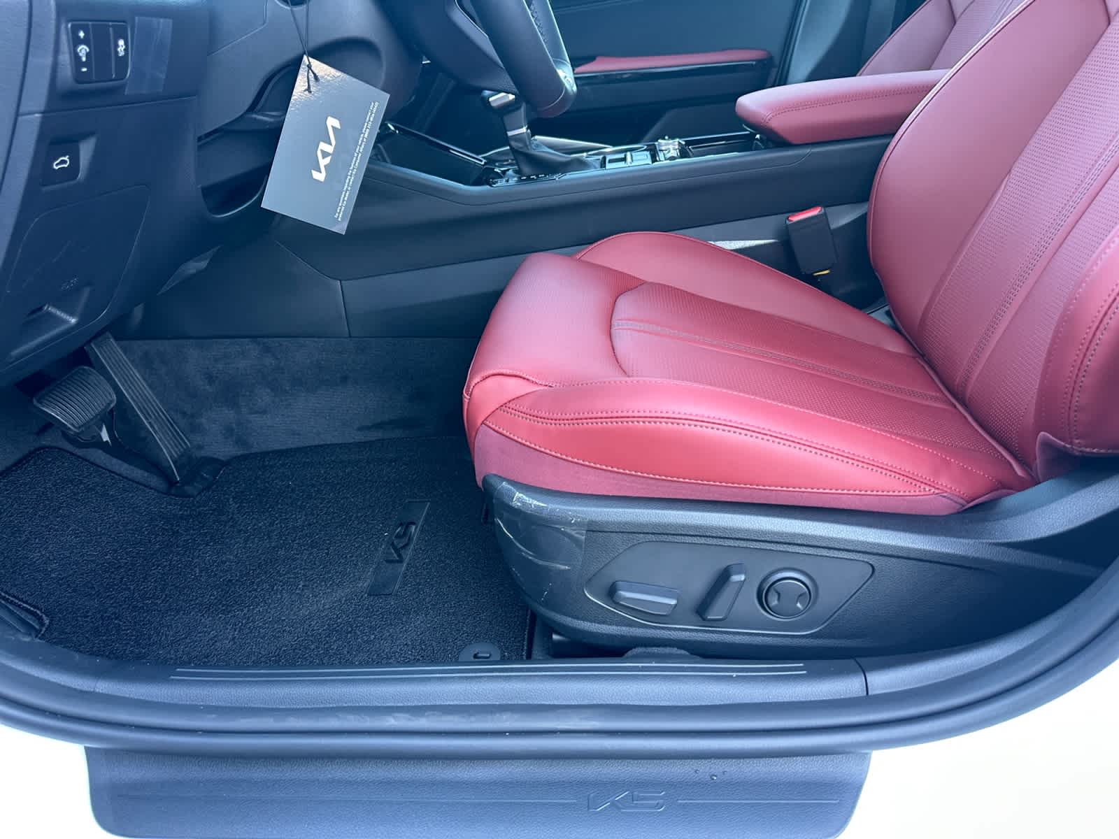 New 2027 Kia K5 Sedan